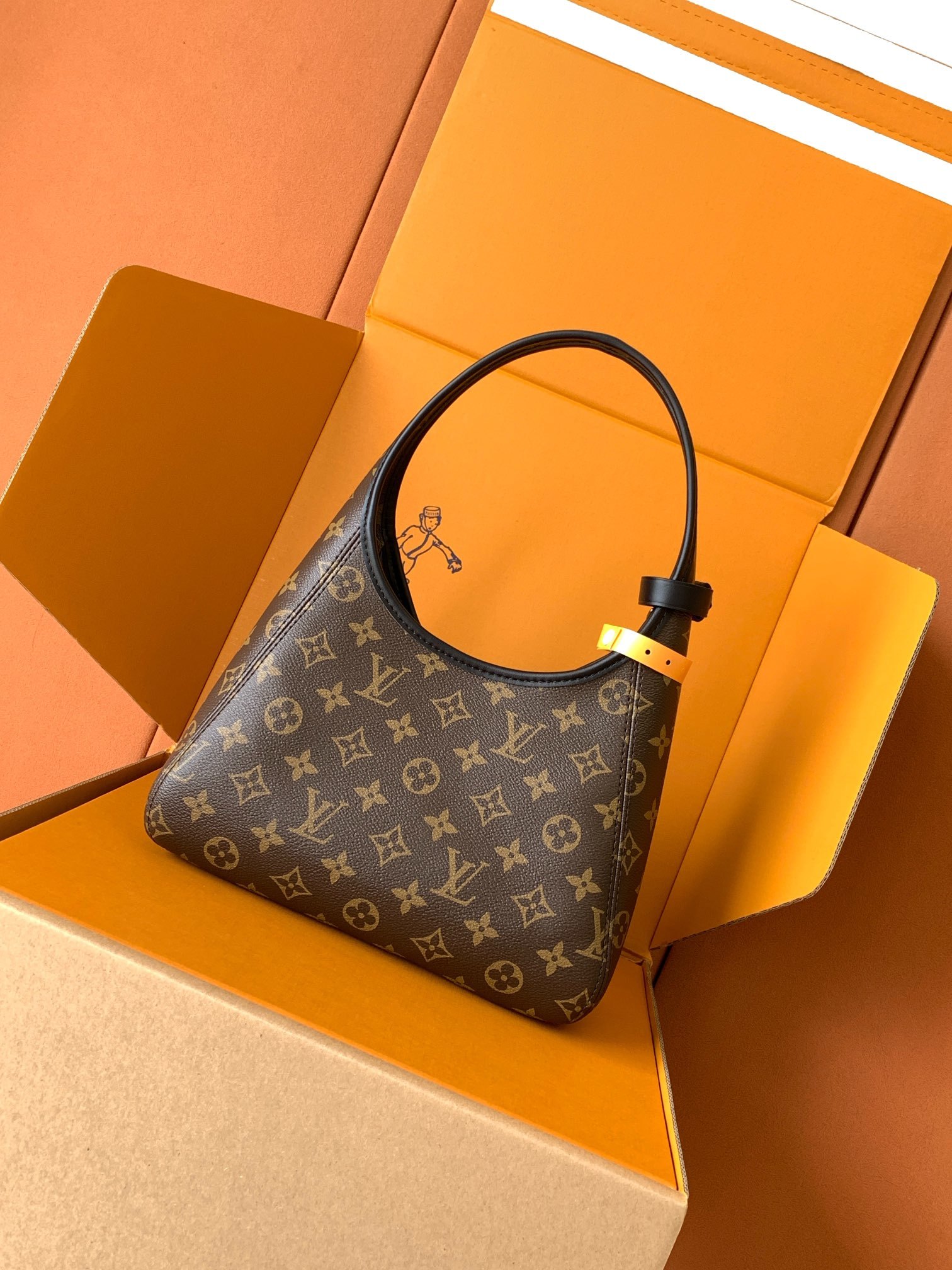 【特级MB高弹面料】The Drop 小号手袋型号:M12940材料:A+级全钢五金,进口高弹面料包装: