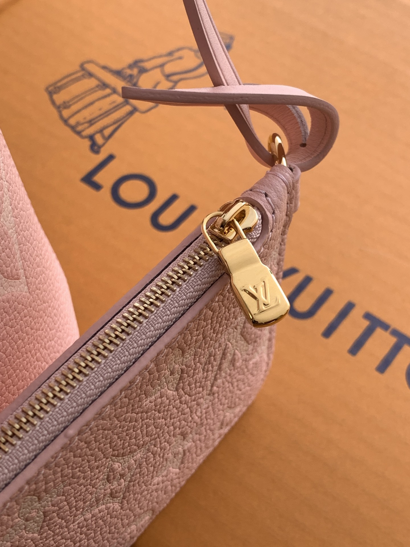 Louis Vuitton 163 芯片 配全套包装【 全钢五金