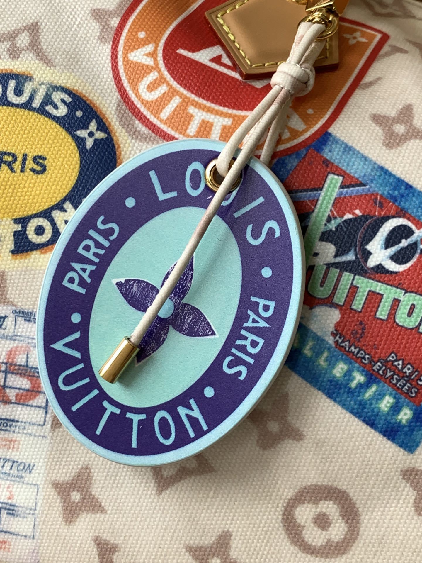 【 M14587 】特级全钢 本款 Speedy Soft 30 手袋以复古笔触演绎 Monogram