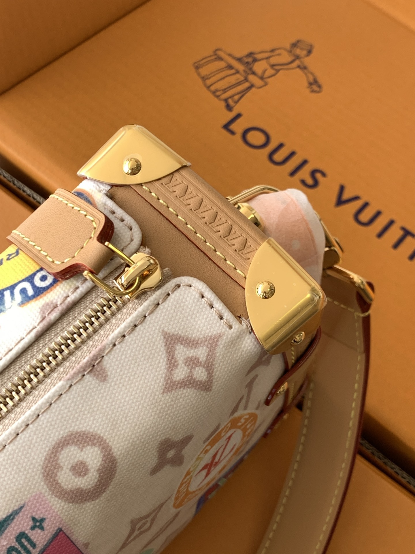 特级全钢 ✨M14606,徽章软盒子 当季新款 SIDE TRUNK Js中号手袋 本款 Side Tr