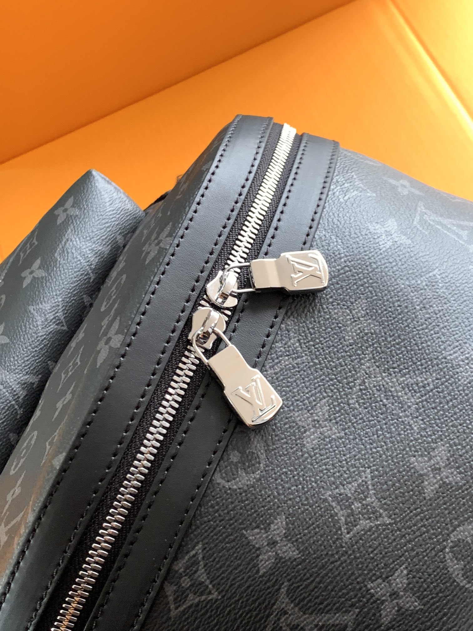 Louis Vuitton MB