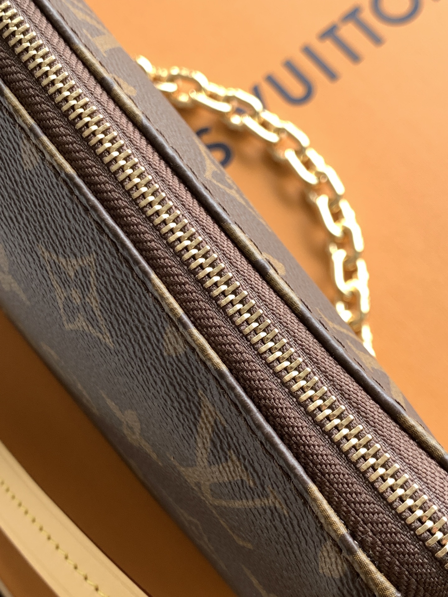 Louis Vuitton 全钢变码芯片