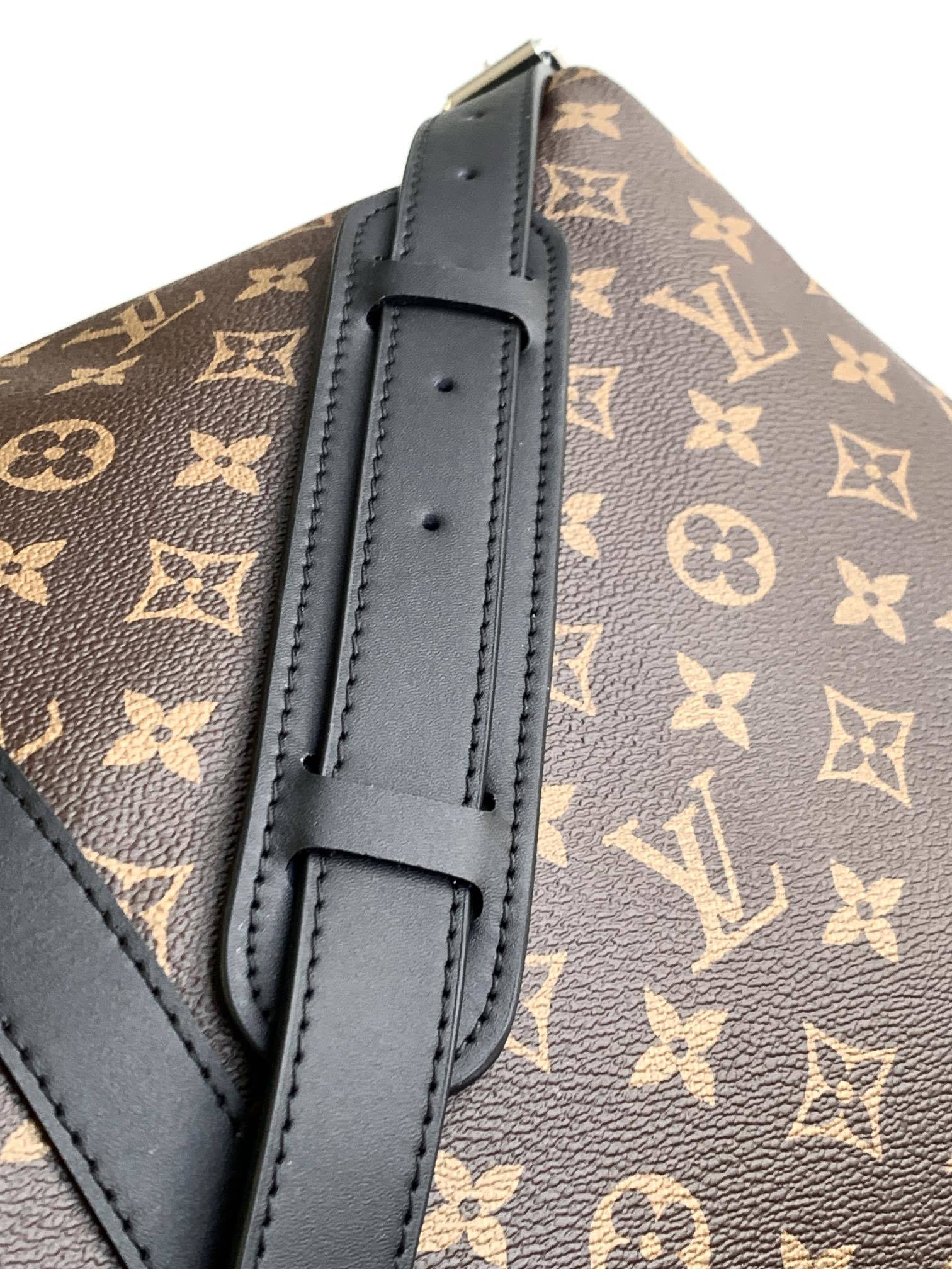 特级全钢 免税版LV KEEPALL 55旅行袋(配肩带)型号:M56714老花配黑皮55💫 升级回货!
