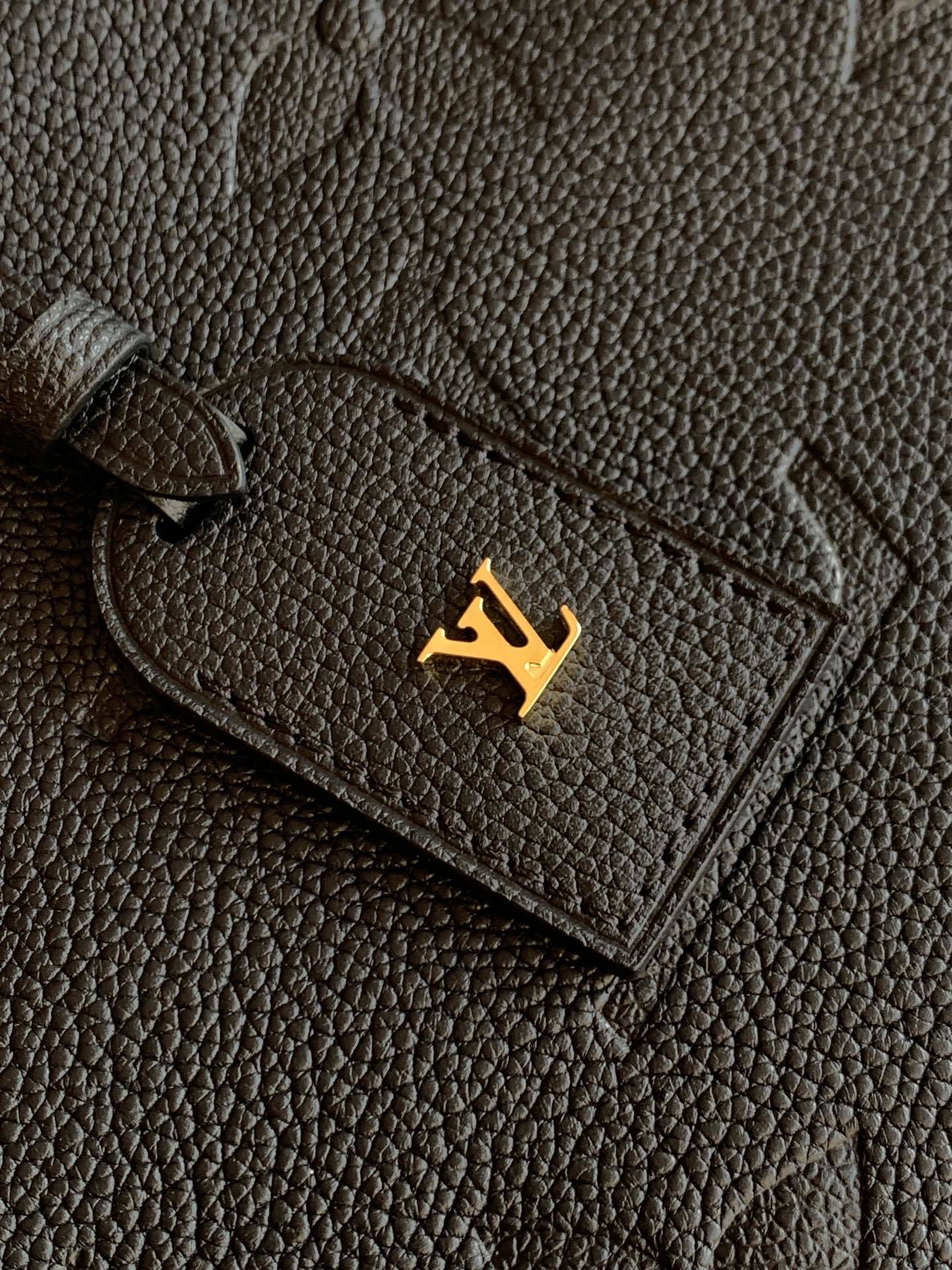 【特级MB芯片版原厂皮】 CarryAll 小号手袋取材 Mono gram Empreinte 压纹皮