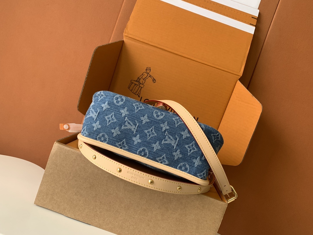 【特级MB163c芯片版原厂皮】本款 Diane 手袋型号:M13070材料:A级全钢五金,进口原厂帆布