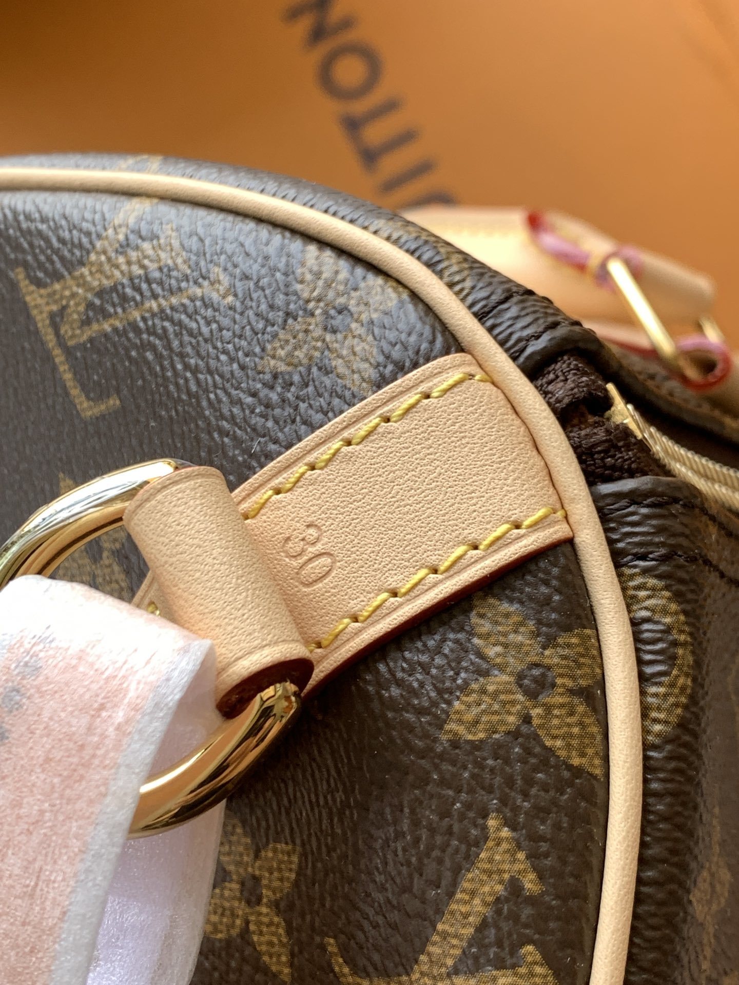 M46980私品(163动态UID )进口菱形面料 (品质第九次升级,进口原厂皮.专柜同步,动态电子芯片