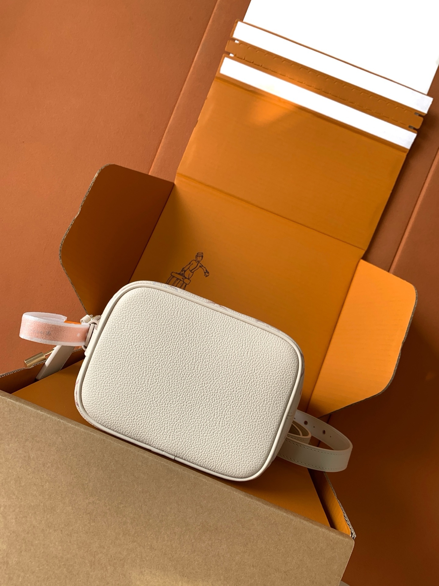 【特级MB163c芯片版原厂皮】ALL IN BB 手袋 水桶包型号:M25673材料:A级全钢五金,进