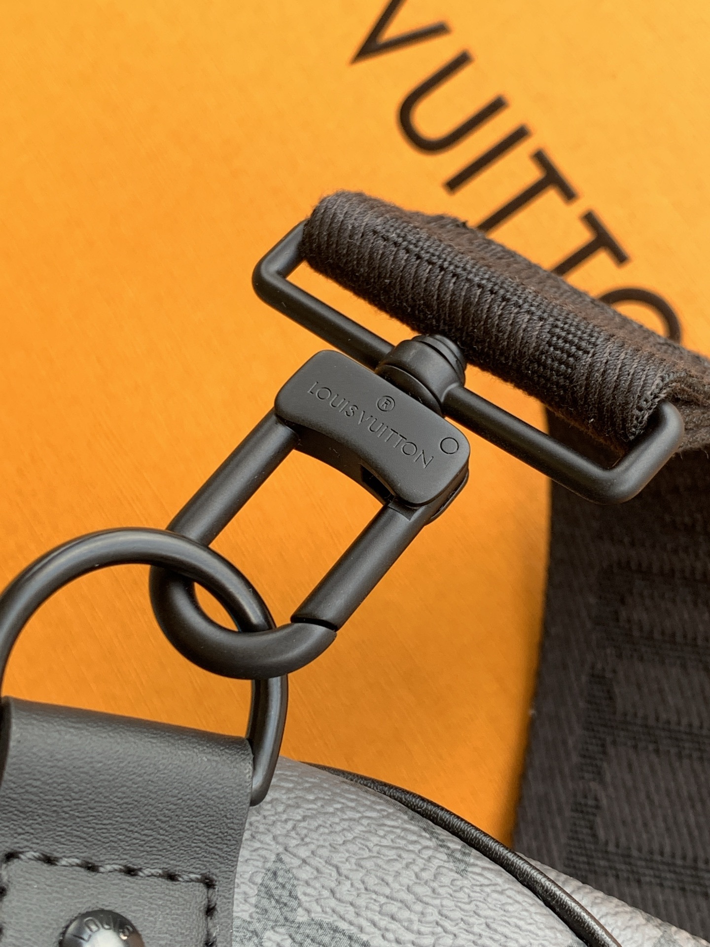 M11481 特级全钢 正品开发 原厂皮 芯片版 配全套专柜包装 本款 Keepall Bandouli