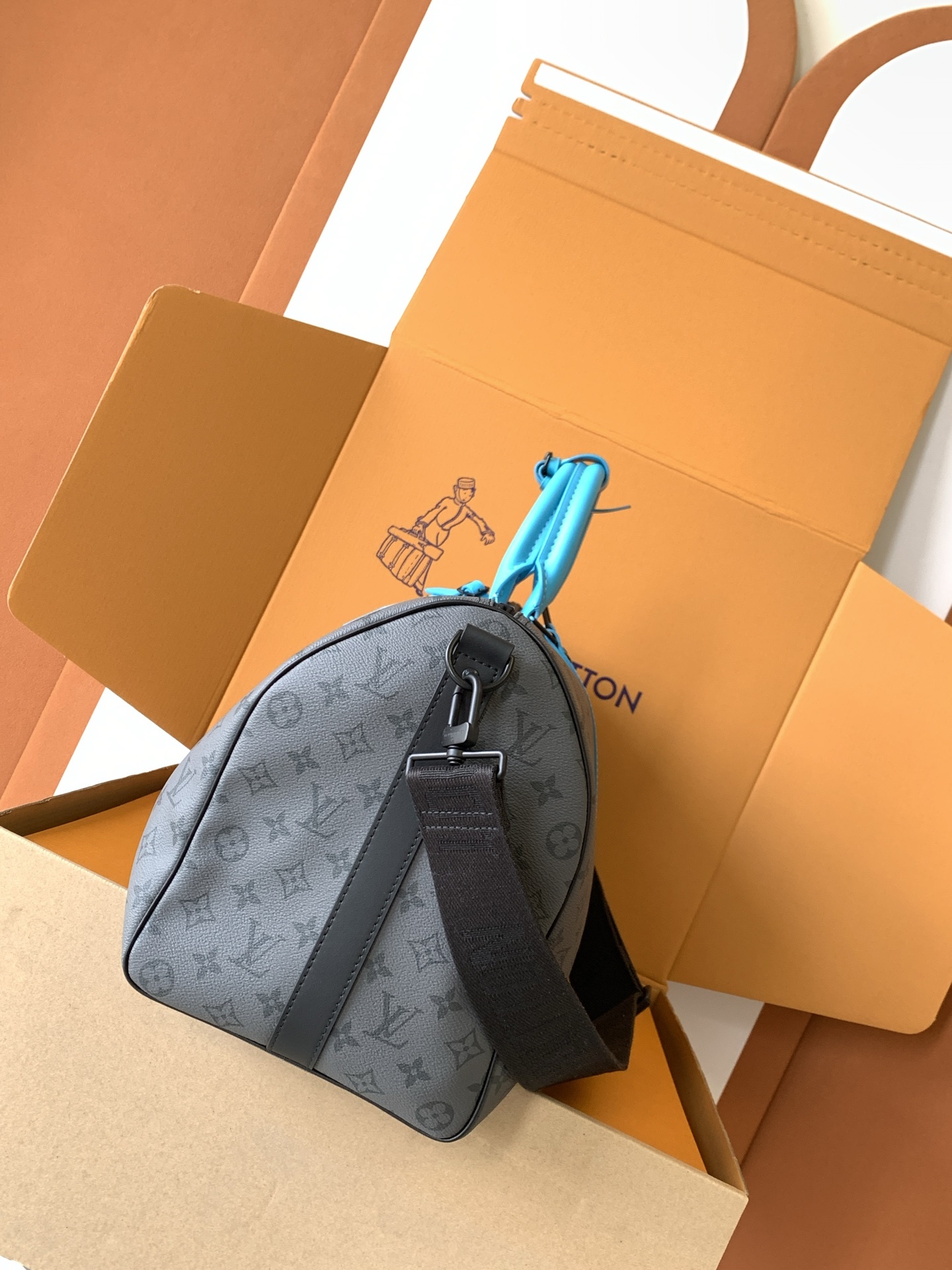 M11481 特级全钢 正品开发 原厂皮 芯片版 配全套专柜包装 本款 Keepall Bandouli