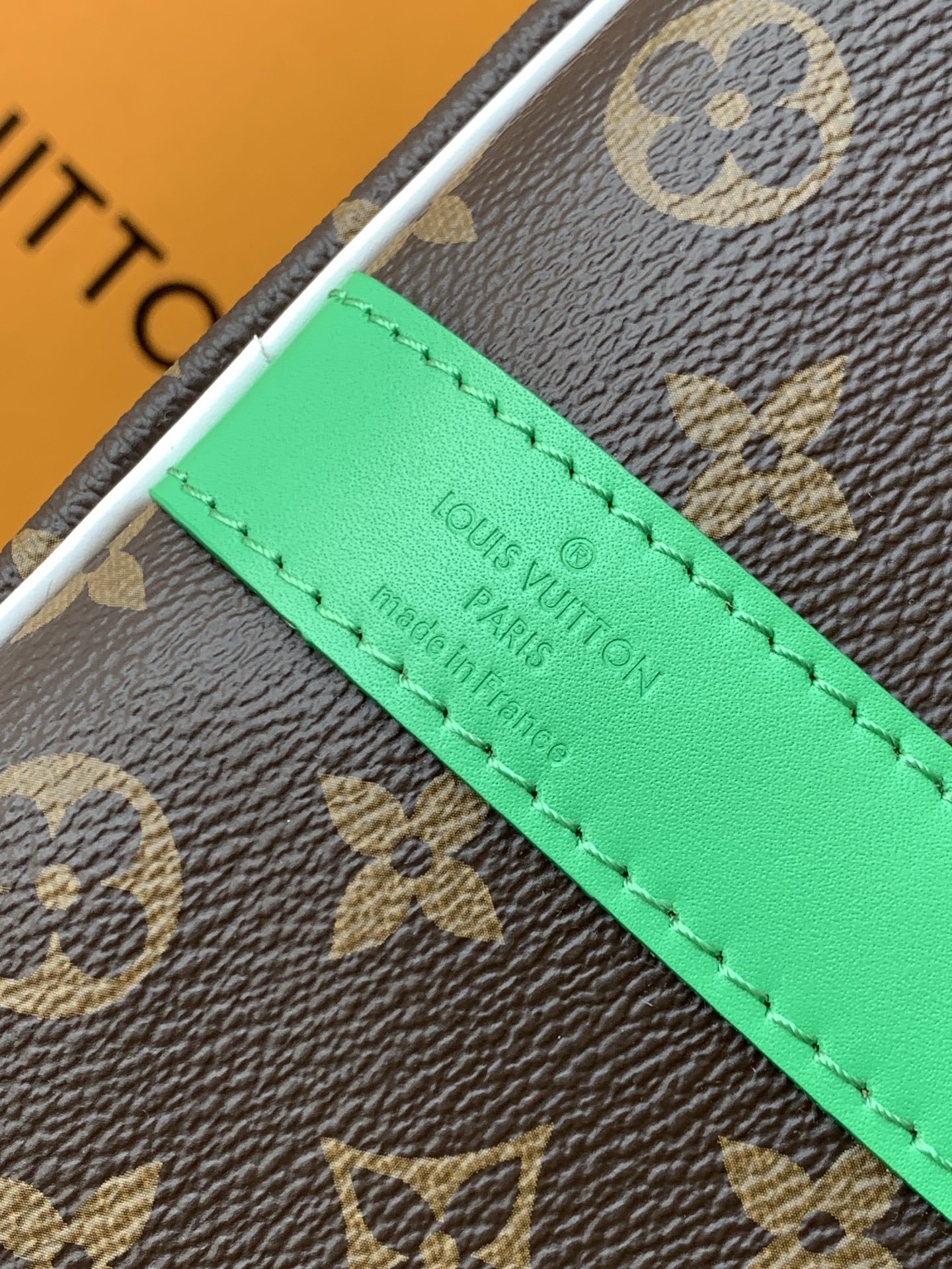 M13926 。特级全钢 正品开发 原厂皮 芯片版 配全套专柜包装 本款 Keepall Bandoul