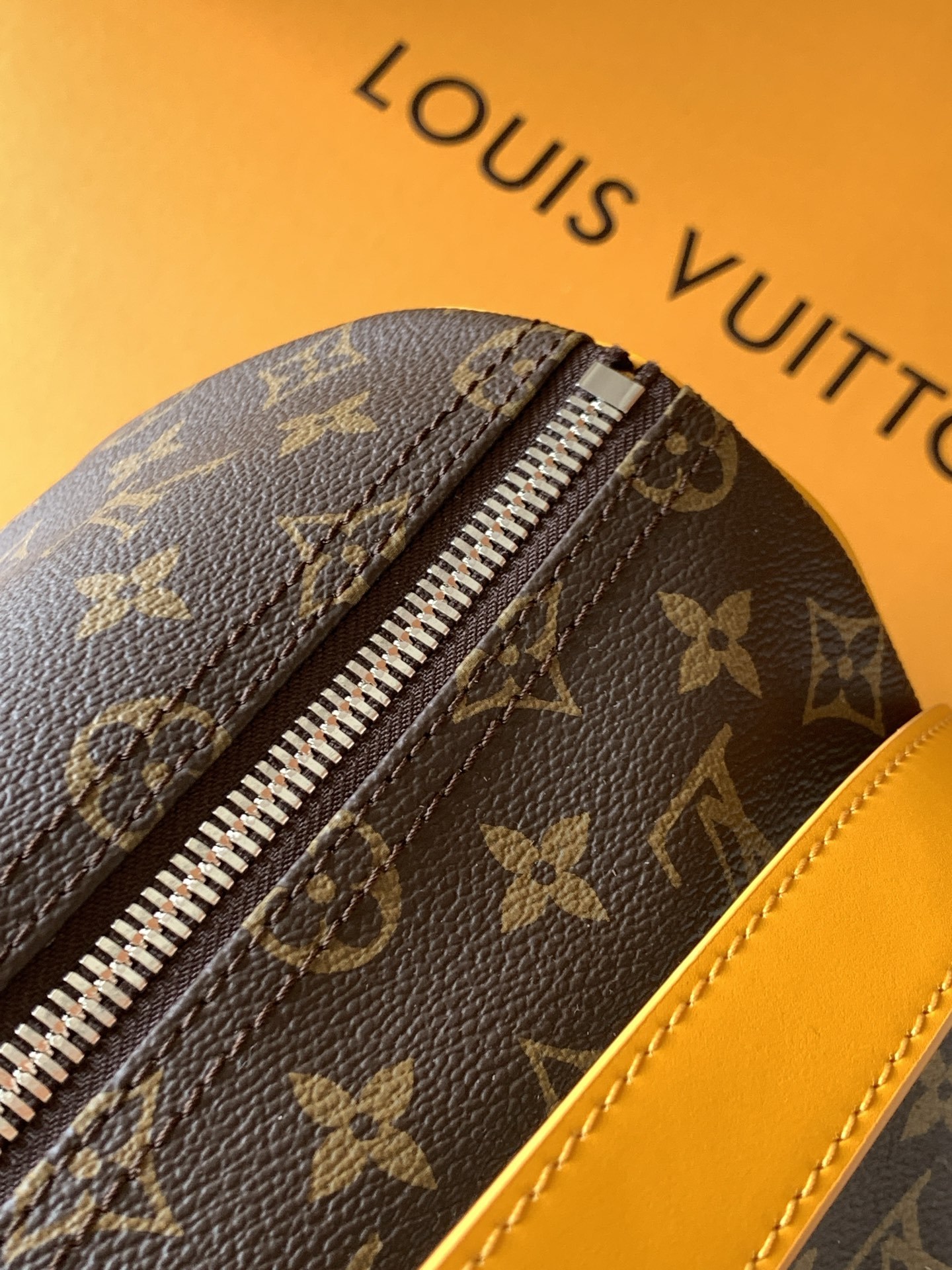 M12634【原厂皮 全钢 芯片版配全套专柜包装】 KEEPALL BANDOULIÈRE 50 旅行袋