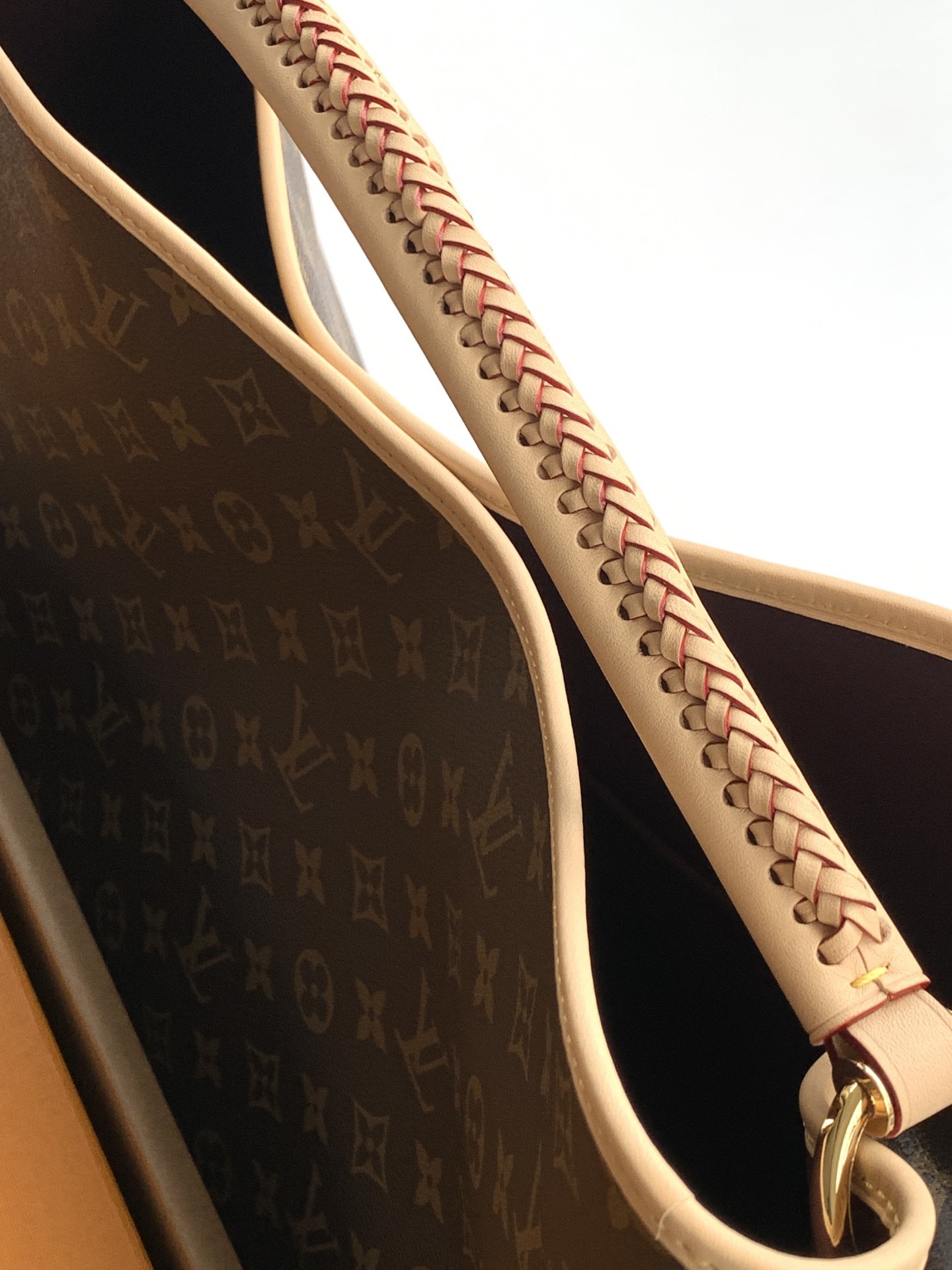 【特级全钢 独实家拍】M25877 开发✨‼️Again手袋,这是对2010年首次推出的标志性Arts