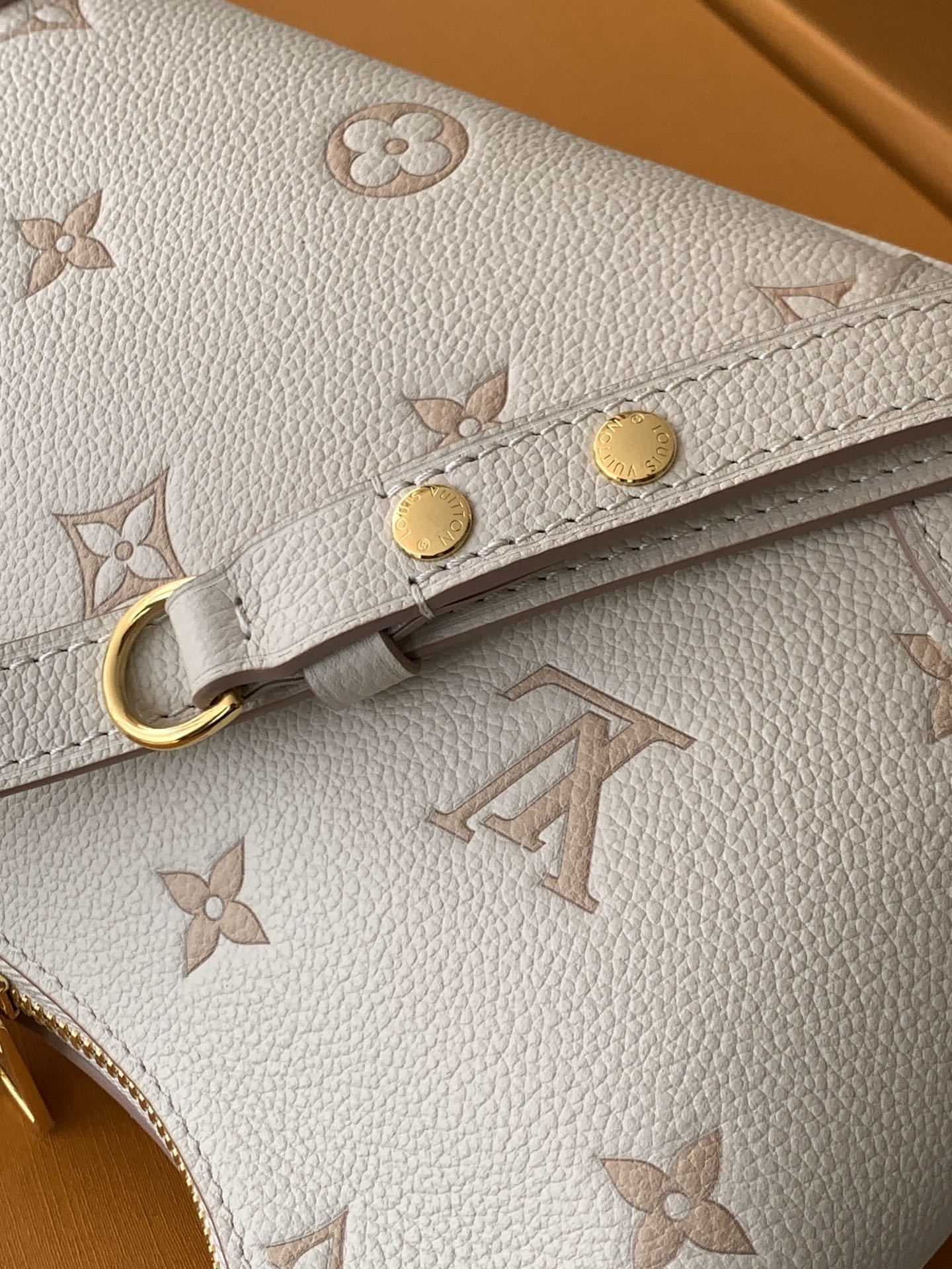 【特级MB163c芯片版原厂皮】BOULOGNE 手袋型号:M14634白色材料:A级全钢五金,进口原厂