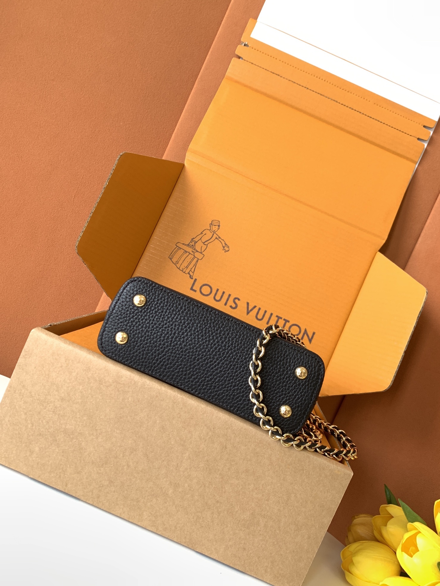 特级全钢 M10167黑色本款Capucines Nano手袋出自Capucines Flower Cr