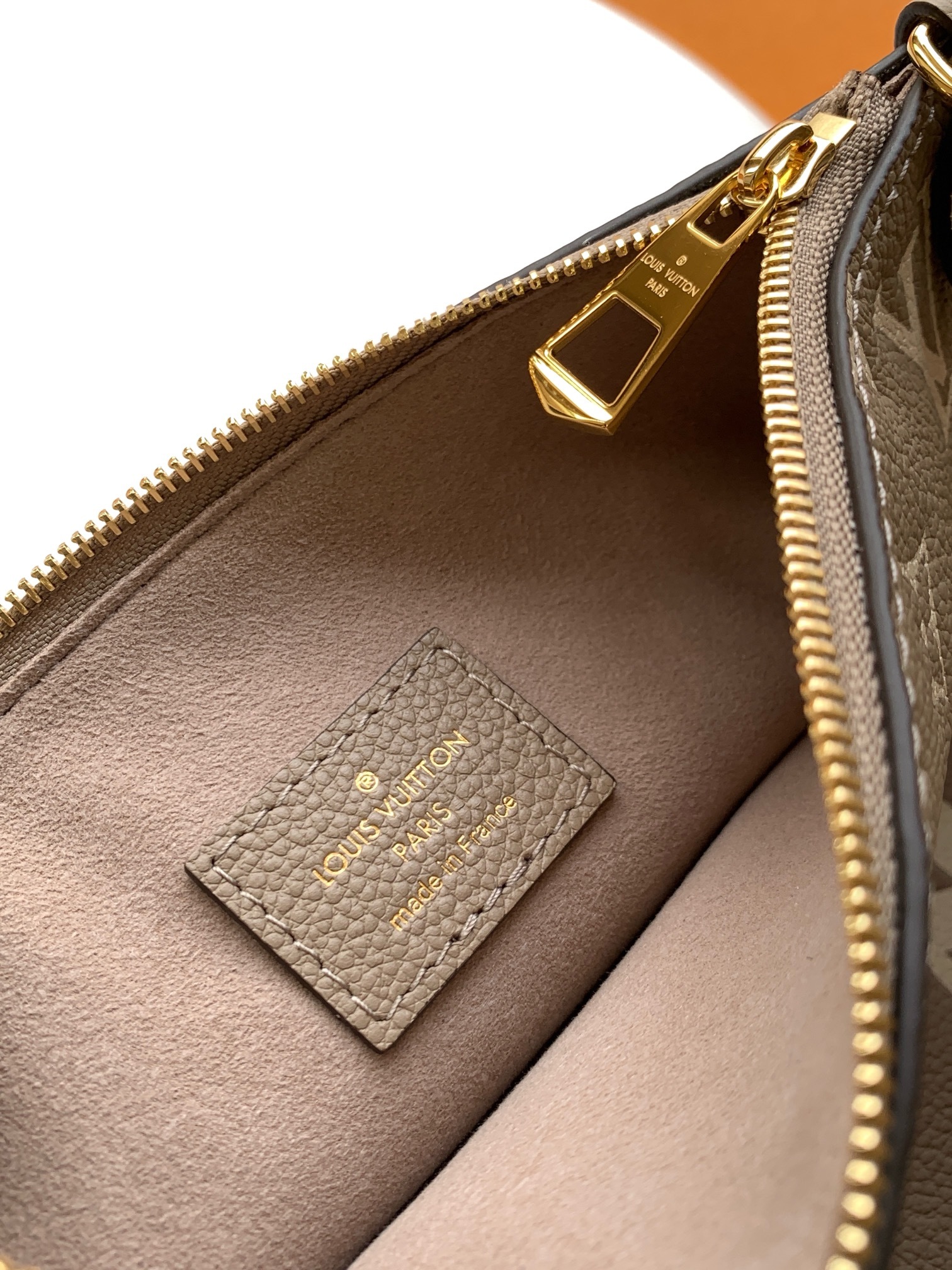 动态芯片版,【特级精品原厂皮,全钢五金💋 M47180大象灰压花 】CarryAll 小号手袋取材 Mo