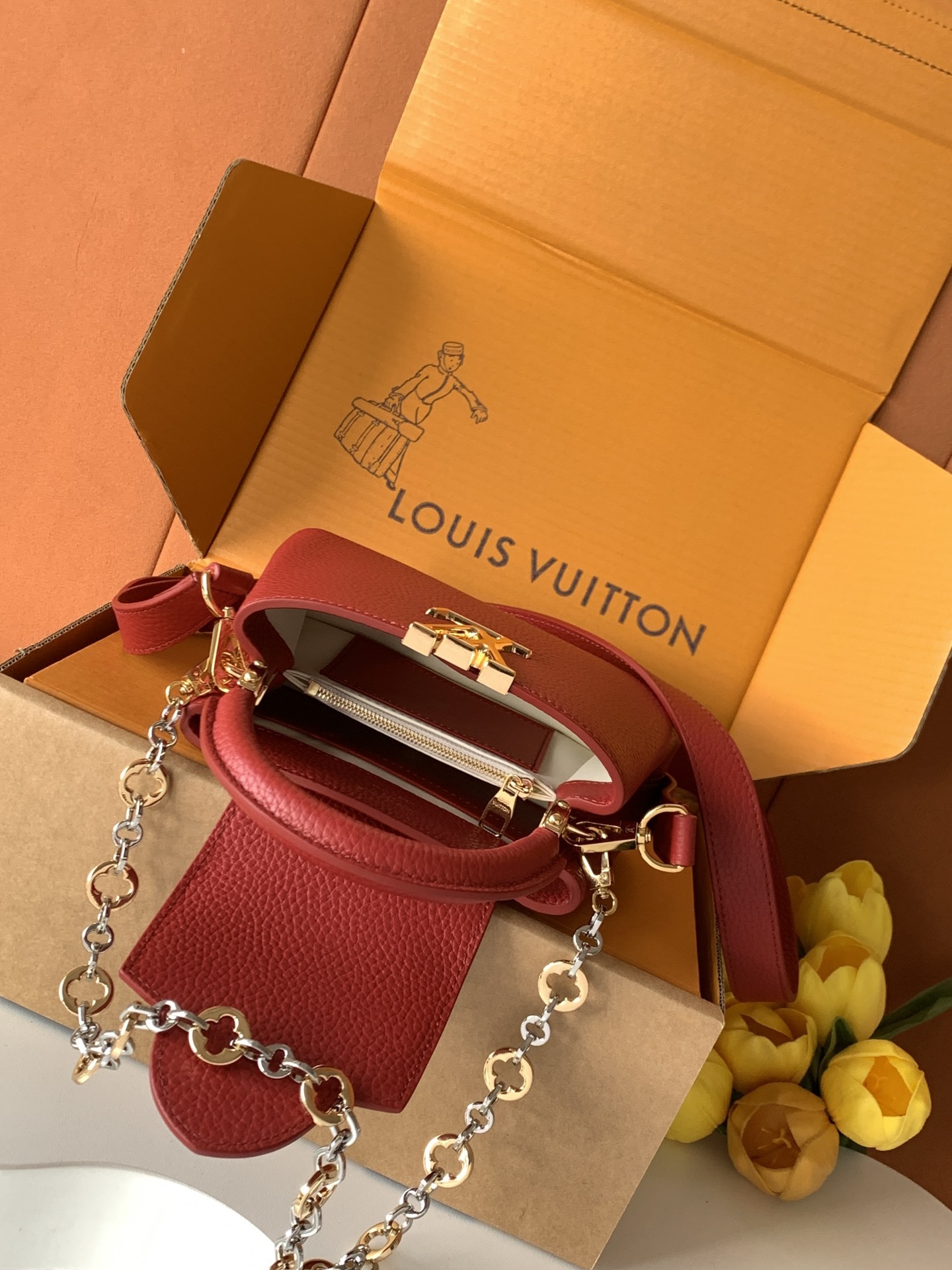 特级全钢五金 M12938半红金 本款Capucines手袋出自CapucinesChain On Yo