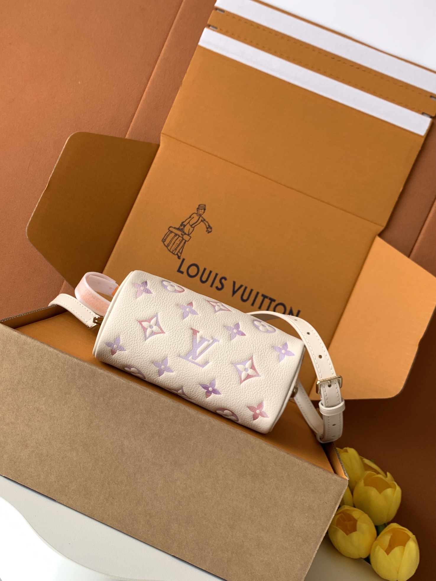 【特级MB163c芯片版原厂皮】本款 Nano Speedy 手袋型号:M25591材料:A级全钢五金,