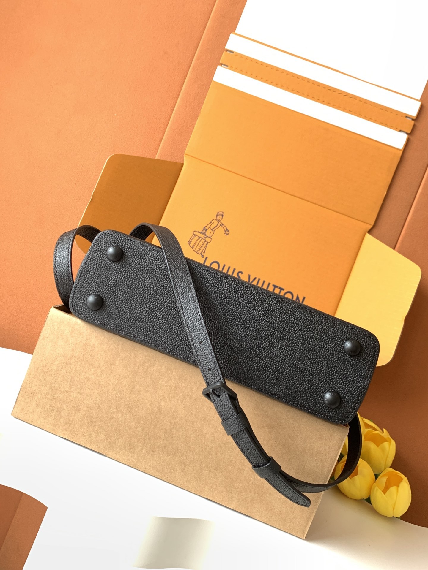 【特级MB163c01芯片版原厂皮】本款CarryAll 手袋型号:M23947黑色163c01芯片版材