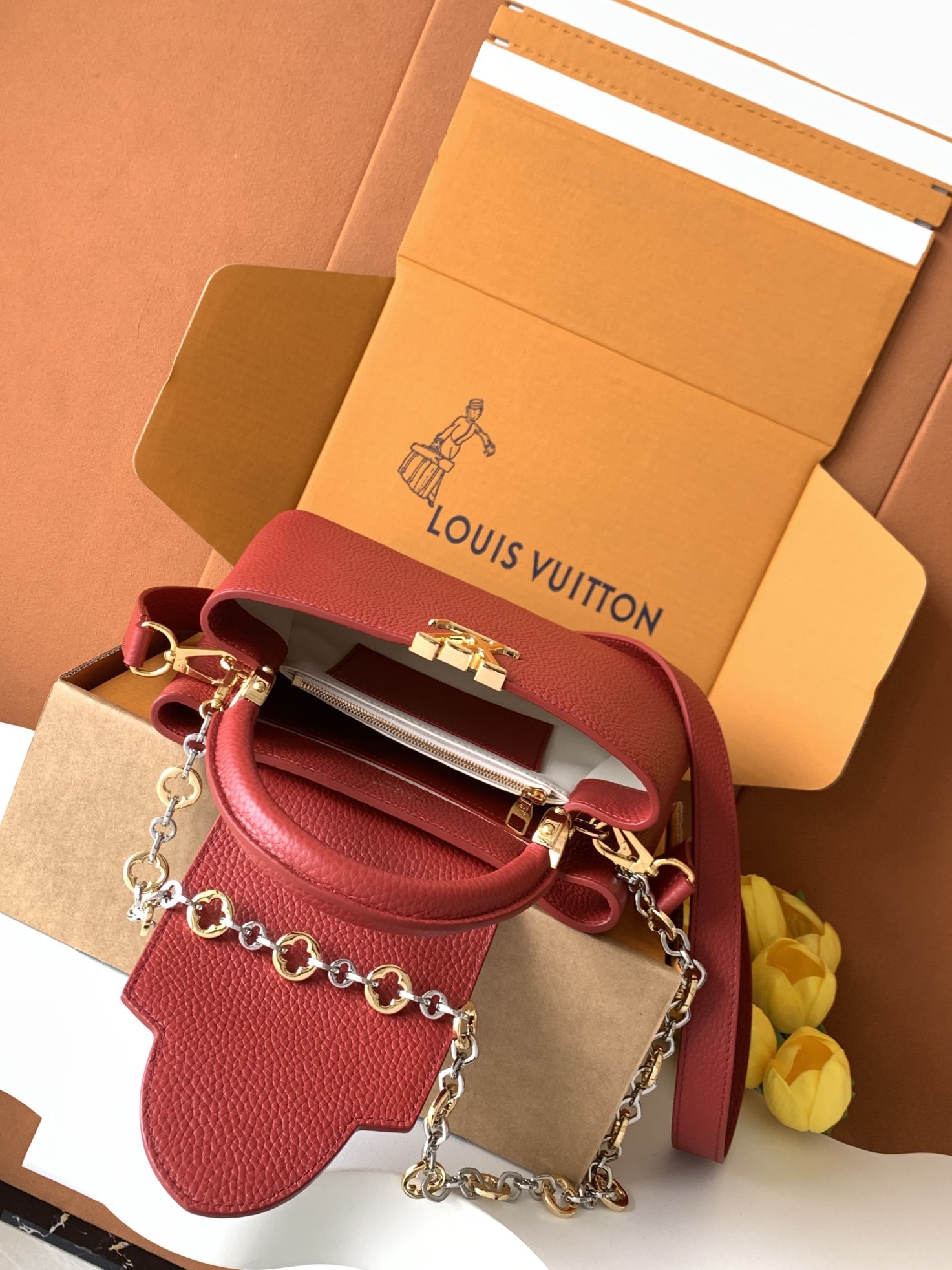 特级全钢五金 M12936半红金 本款Capucines手袋出自CapucinesChain On Yo