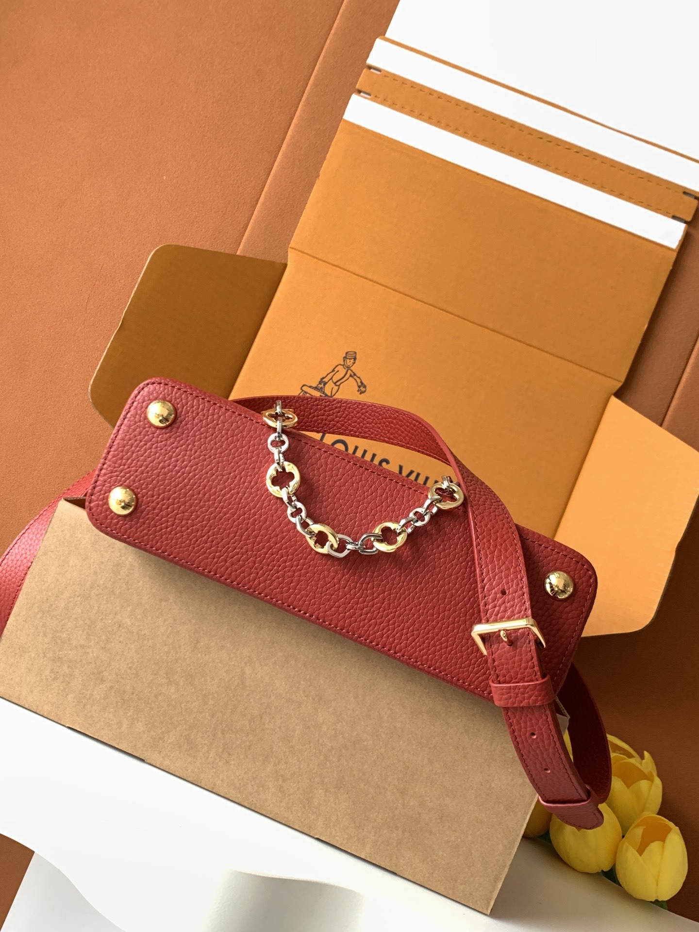 特级全钢五金 M12936半红金 本款Capucines手袋出自CapucinesChain On Yo