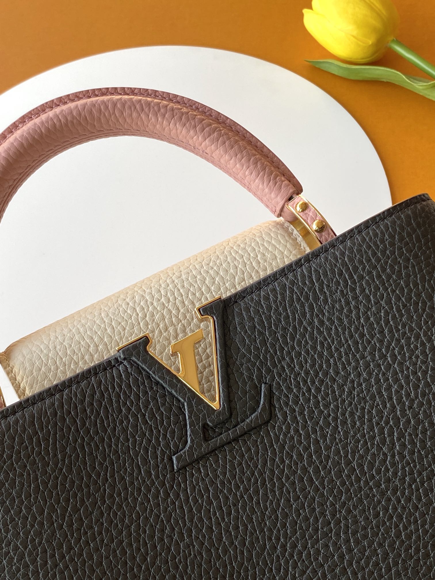 Louis Vuitton 全钢 M20844进口牛皮黑色配浅樱花粉色花卉三拼
