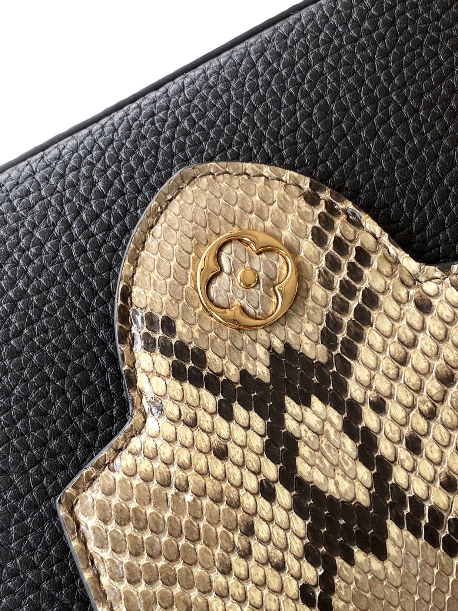 【特级MB芯片版原厂皮】Capucines 迷你 黑色配蟒蛇金型号:M81410黑色蟒蛇动态芯片版材料: