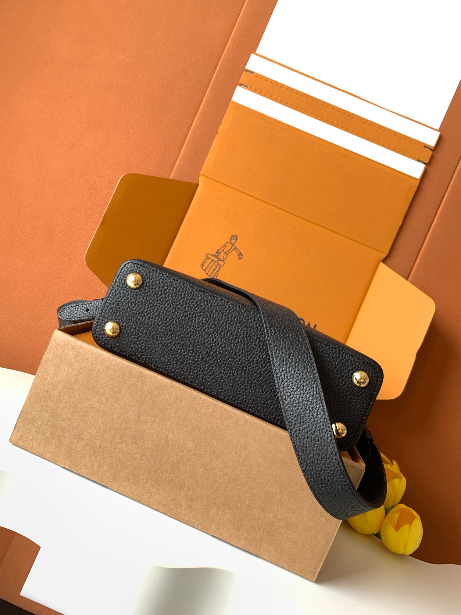 Louis Vuitton 全钢 N80071进口牛皮黑配蟒蛇金扣
