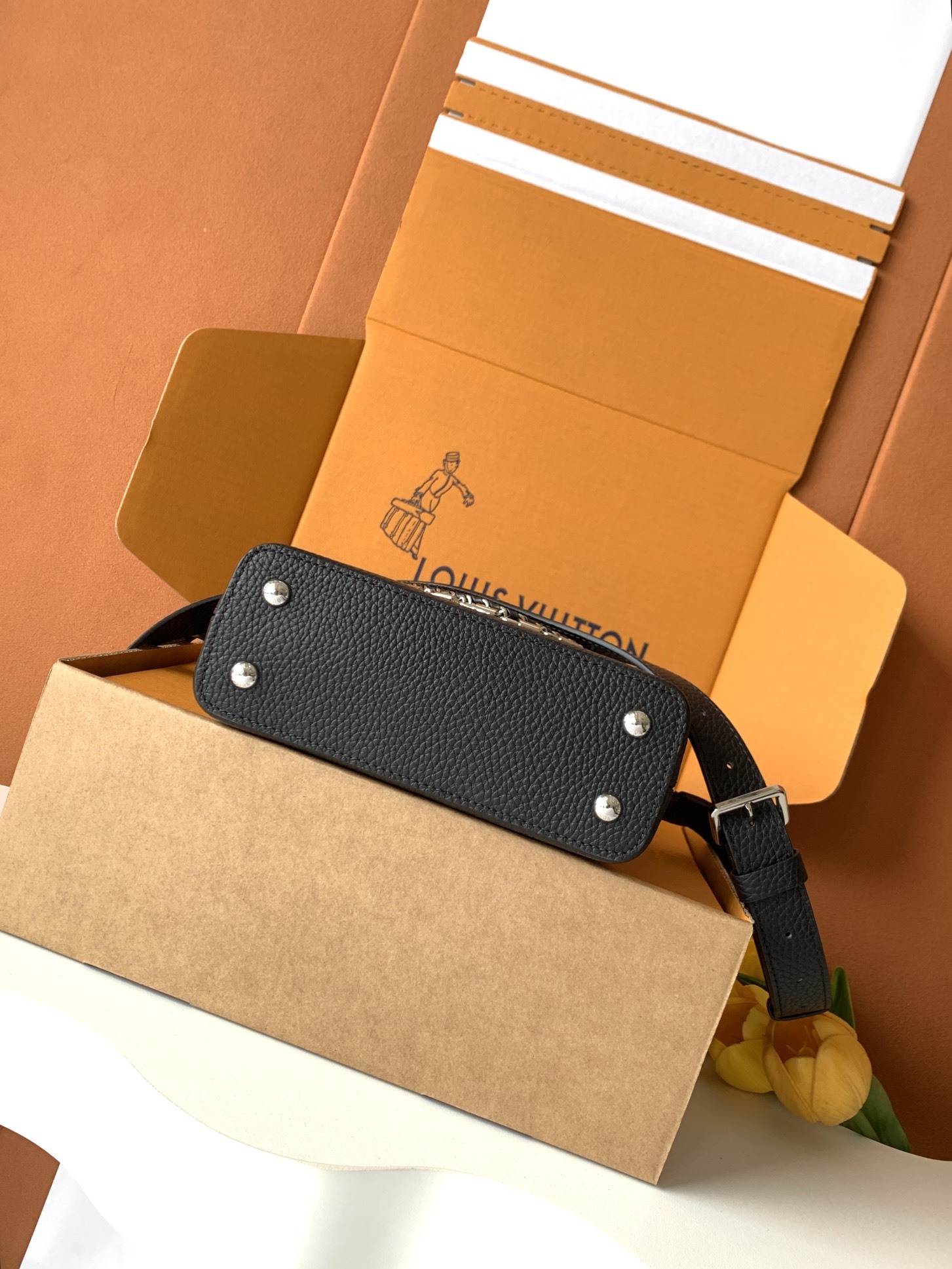 【全钢五金 MB163c01变码芯片】特级配全套包装 款号M11908 进口牛皮黑色银扣本款Capuci