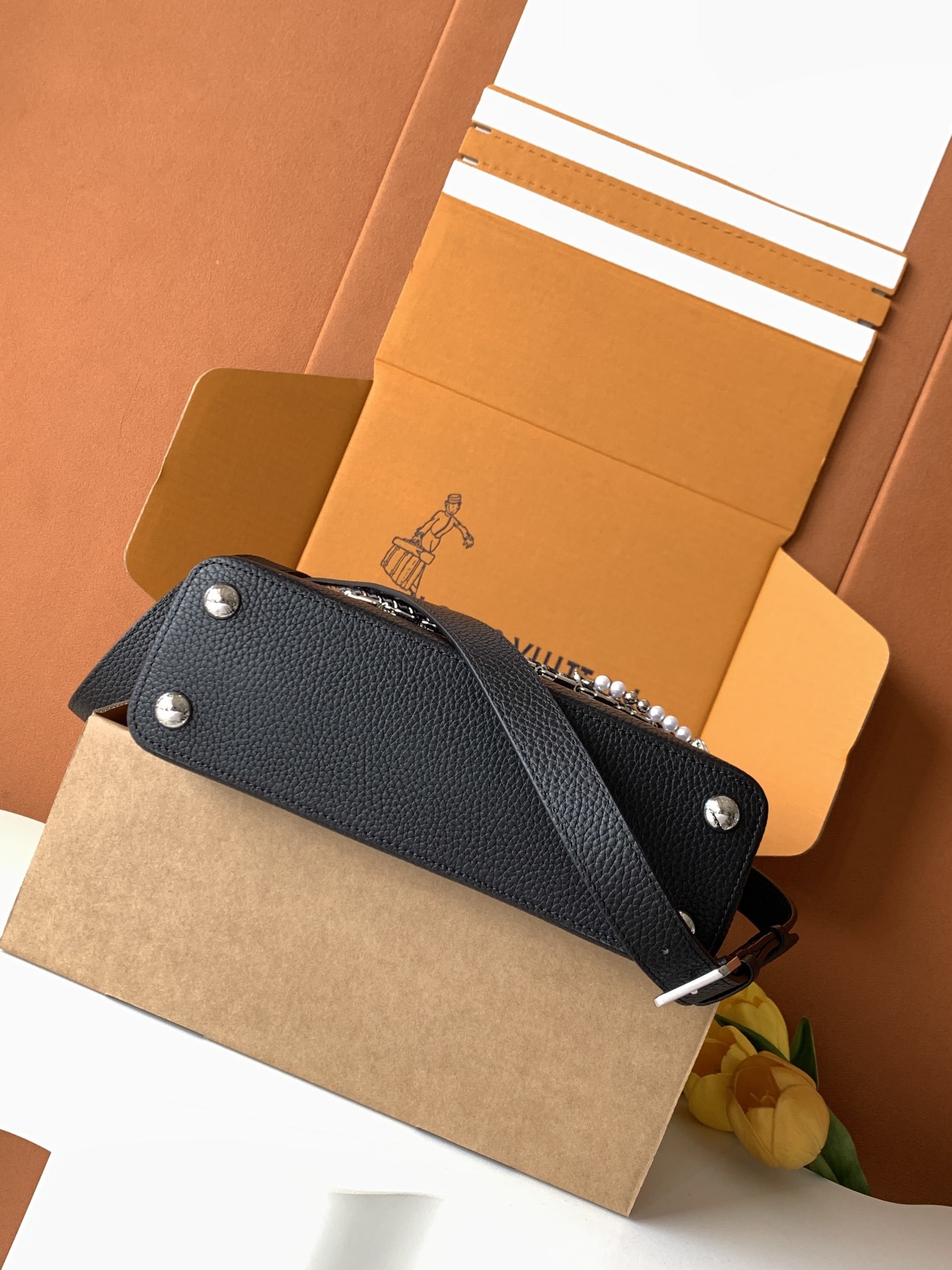 【全钢五金 MB163c01变码芯片】特级配全套包装 款号M11909 进口牛皮黑色银扣本款Capuci