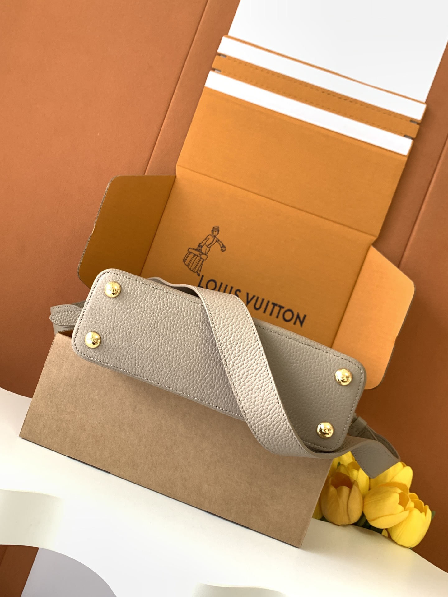 Fendi 全钢 N80071进口牛皮灰配蟒蛇金扣
