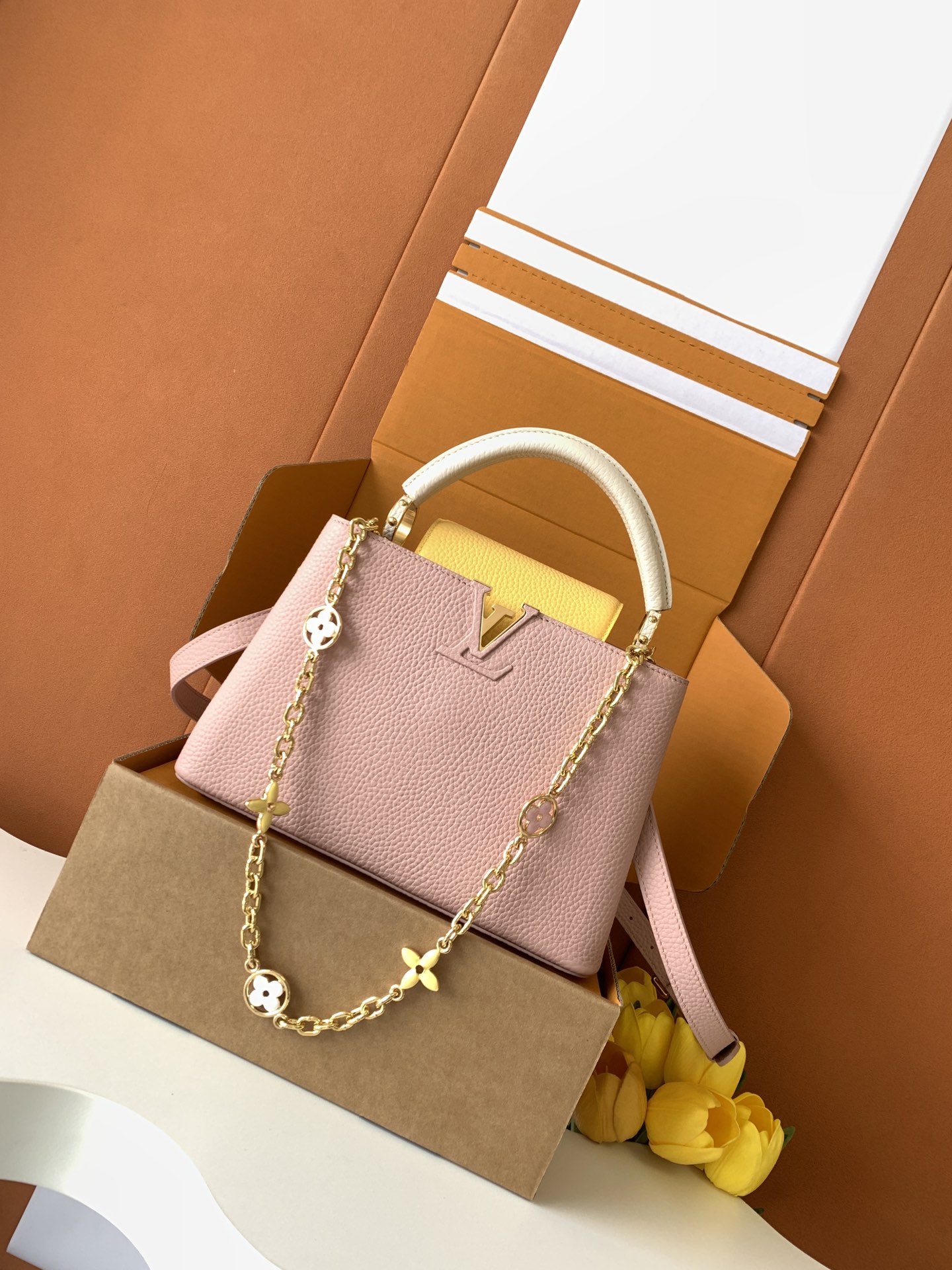 Louis Vuitton 全钢五金 M20844进口牛皮西柚粉配蛋黄金卉三拼