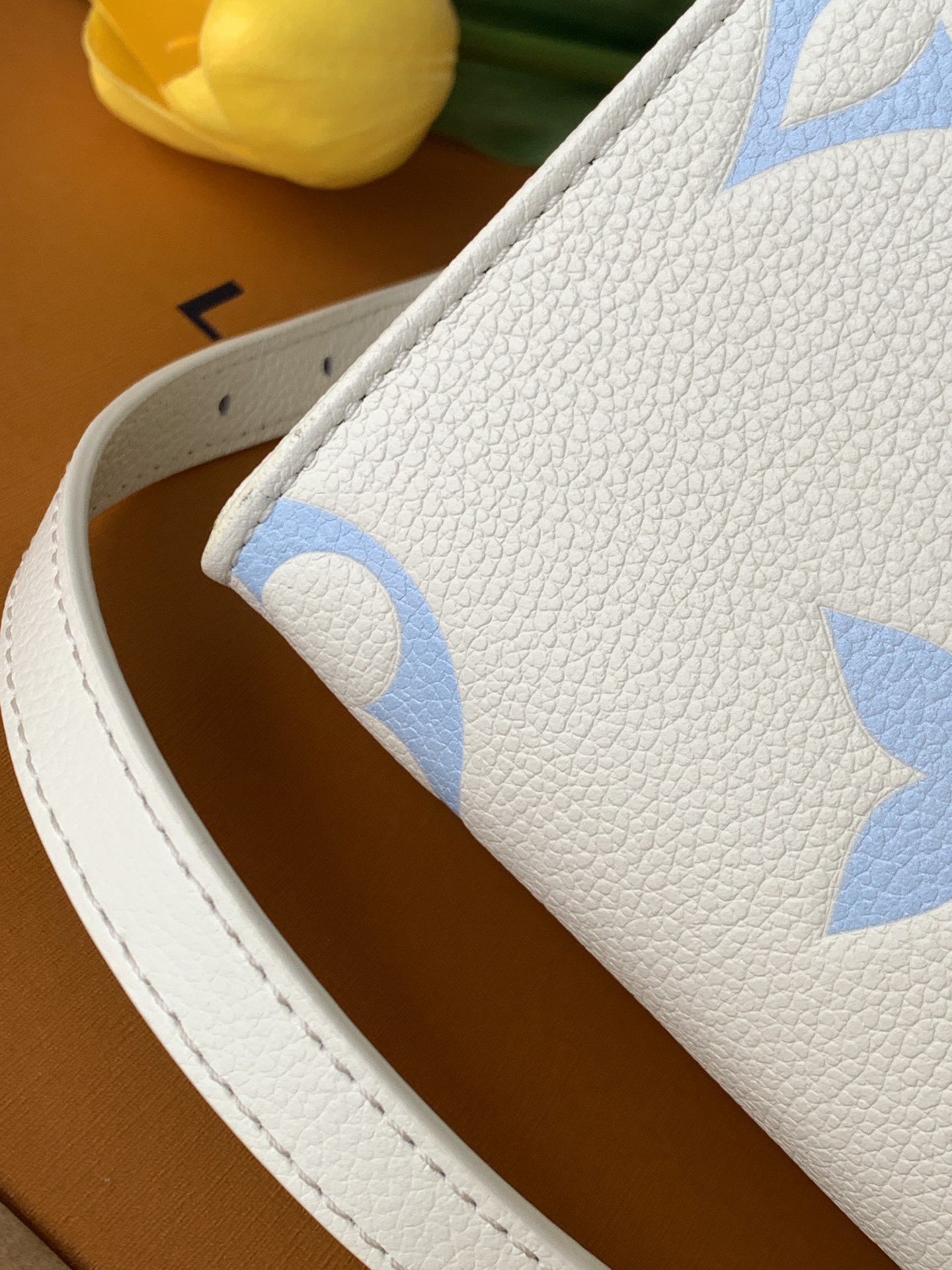 Louis Vuitton MB