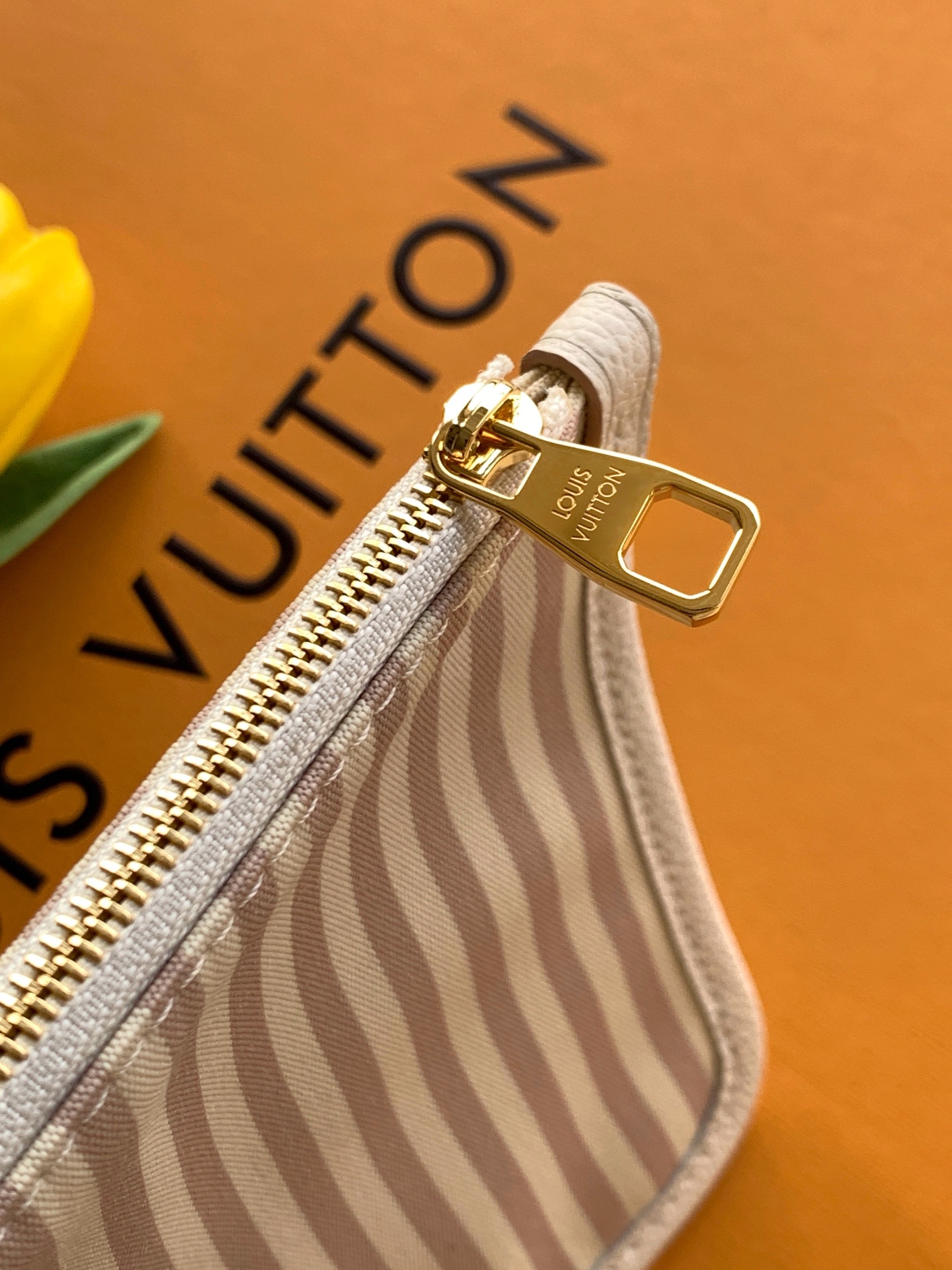 【特级MB163c芯片版原厂皮】本款 Neverfull MM 手袋型号：M14285材料：A级全钢五金