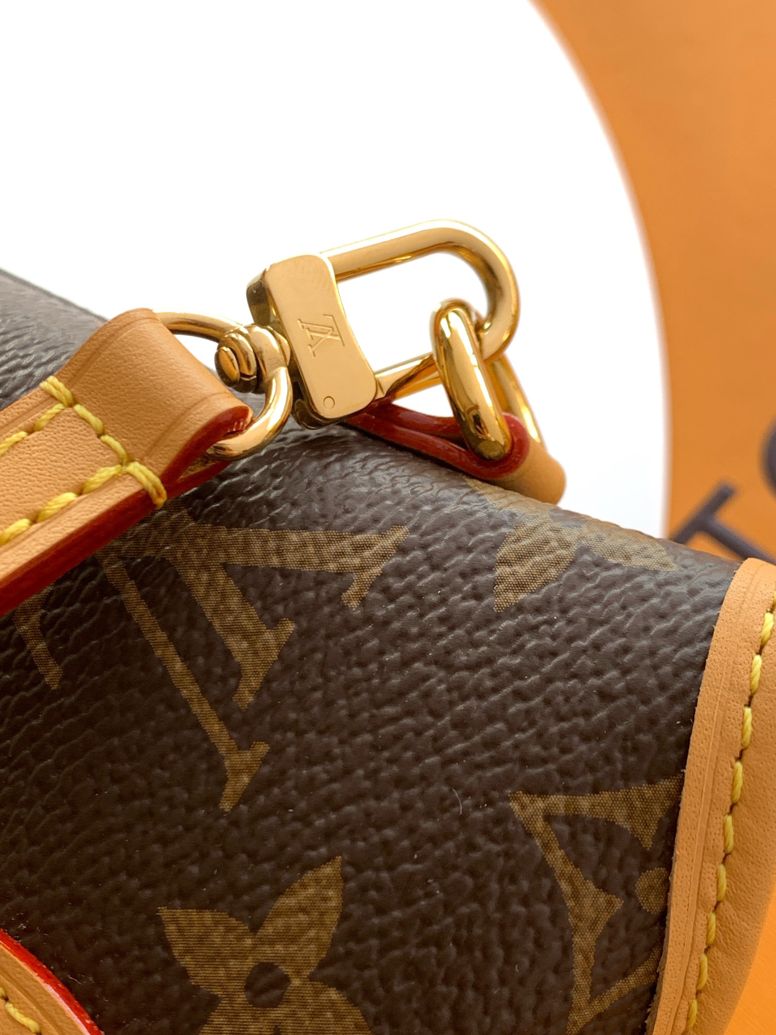 【特级MB芯片版原厂皮】FOLD ME 手拿包型号：M80874材料：A级全钢五金，进口原厂面料包装：全