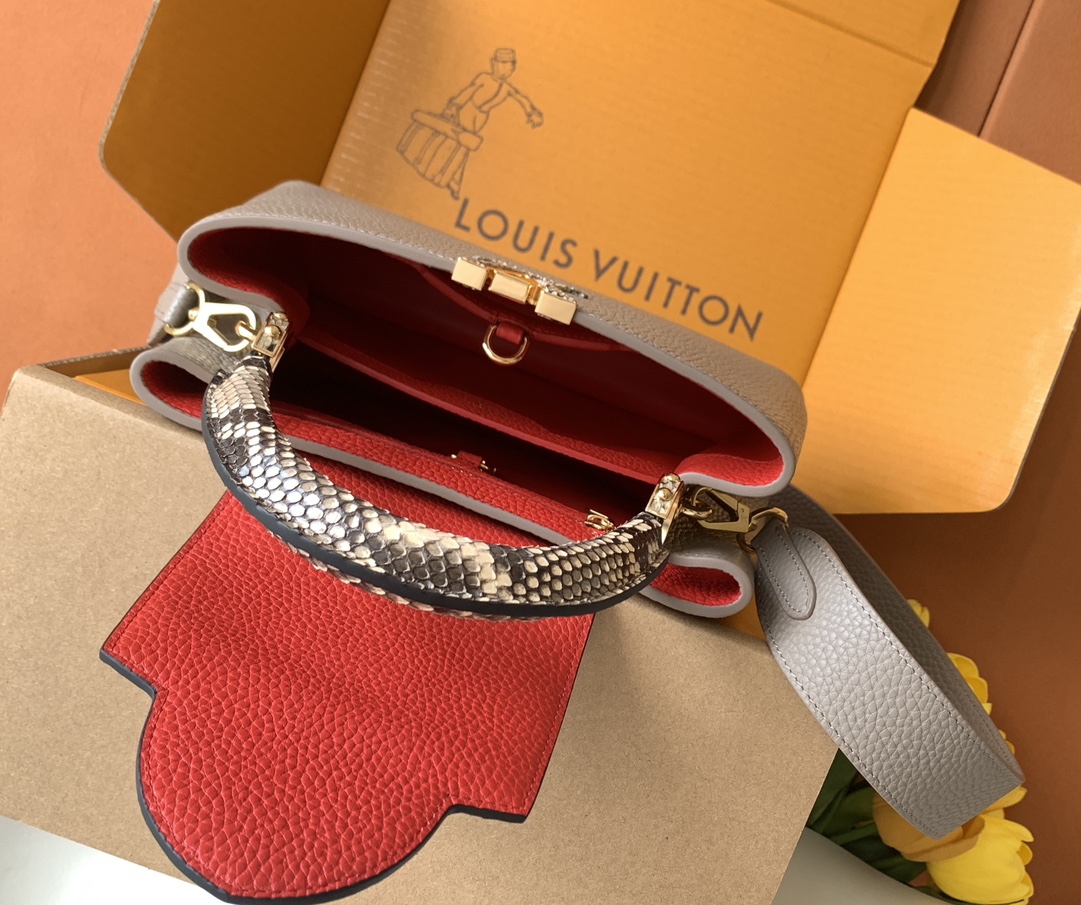 【全钢五金 进口牛皮💋 N82068灰粉配巴黎粉蟒蛇金扣】此款包身为粒面 Taurillon进口 皮革，