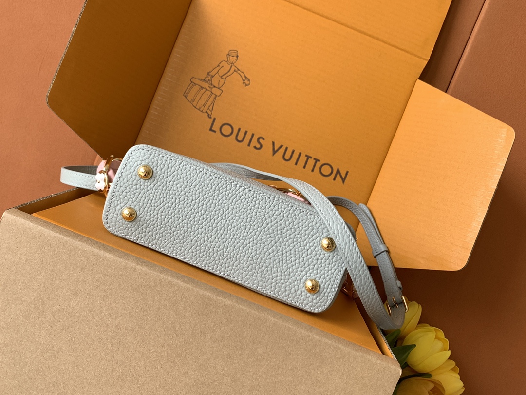 M23363浅灰金 全钢五金 进口牛皮那英款系列 Capucines Mini手袋 本季新款 Capuc