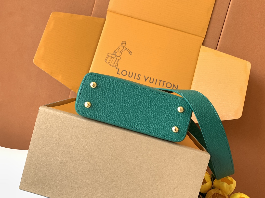 【全钢五金 进口牛皮💋N80931深绿配亮光蟒蛇金扣】Capucines BB手袋 法国进口小牛皮,闪亮