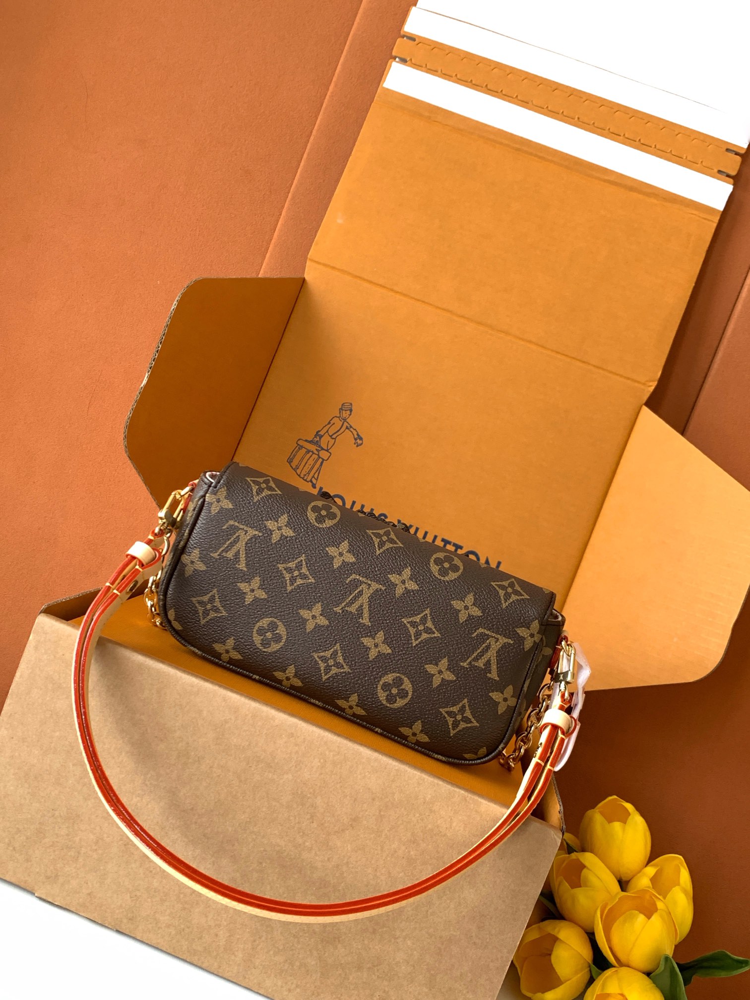 M15148 ZP开发 特级全钢五金 采用进口树膏皮LV Travels With Grace Codd