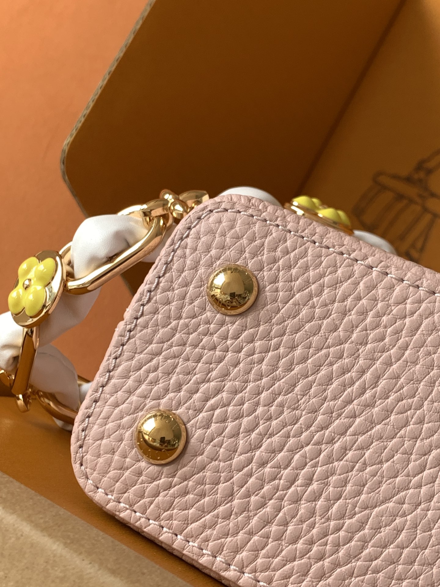 M23363粉色金 全钢五金 进口牛皮那英款系列 Capucines Mini手袋 本季新款 Capuc