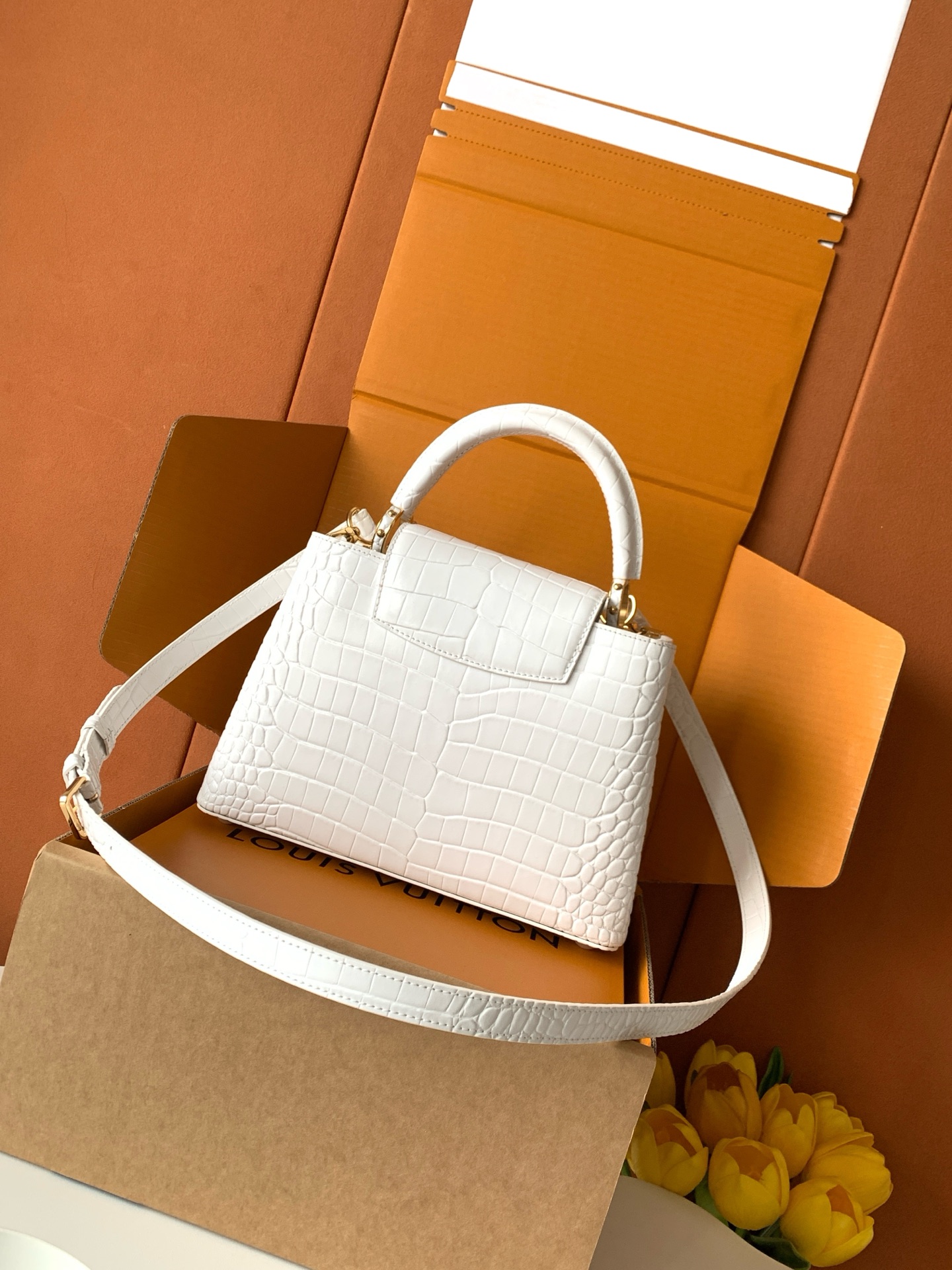Lacoste 全钢五金 独家定制 精品级别 进口白色亮光鳄鱼纹金扣M86154动态163c动态变码