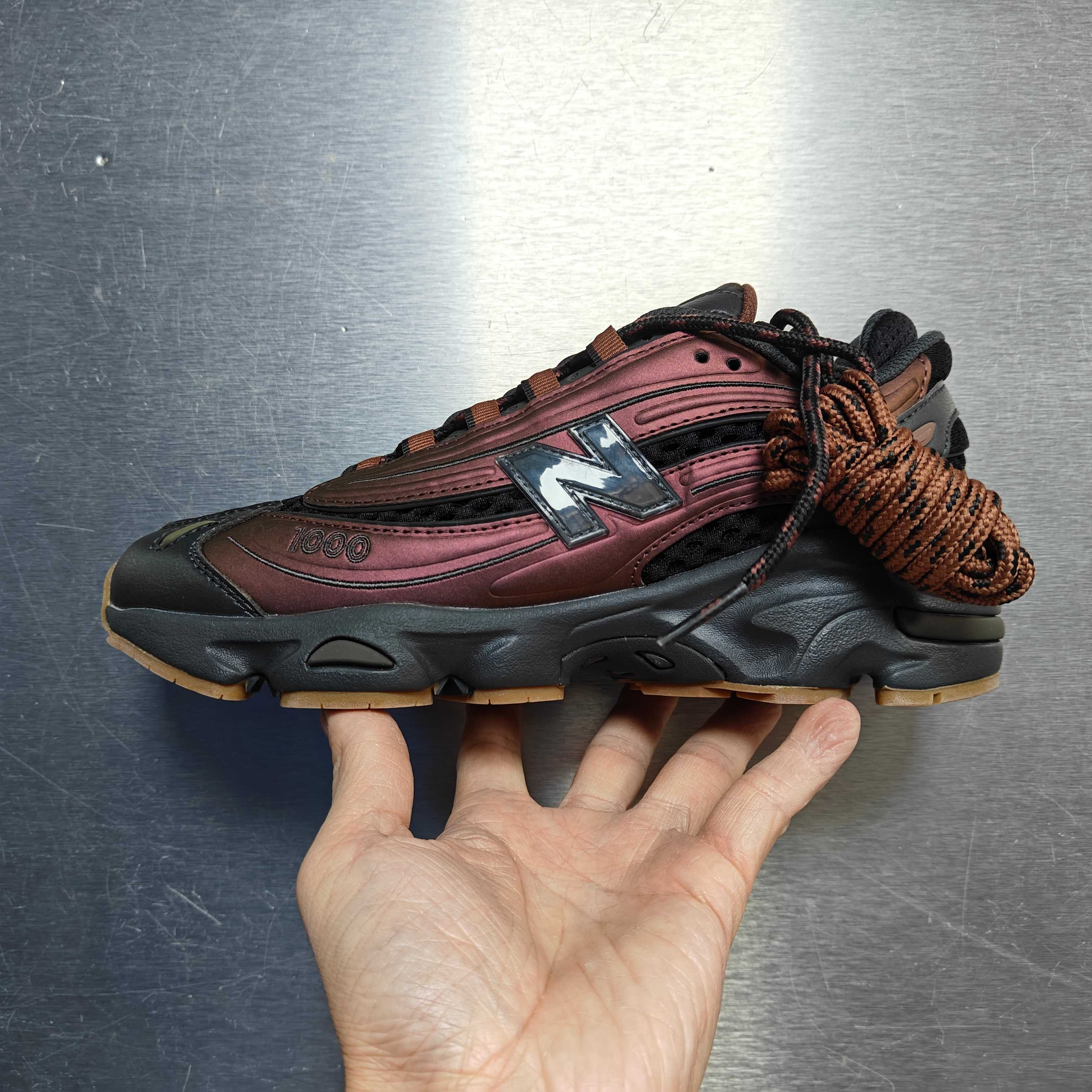 New Balance M1000 Retro Basketball Shoes with Abzorb Cushioning 6 a1735114942066 6630