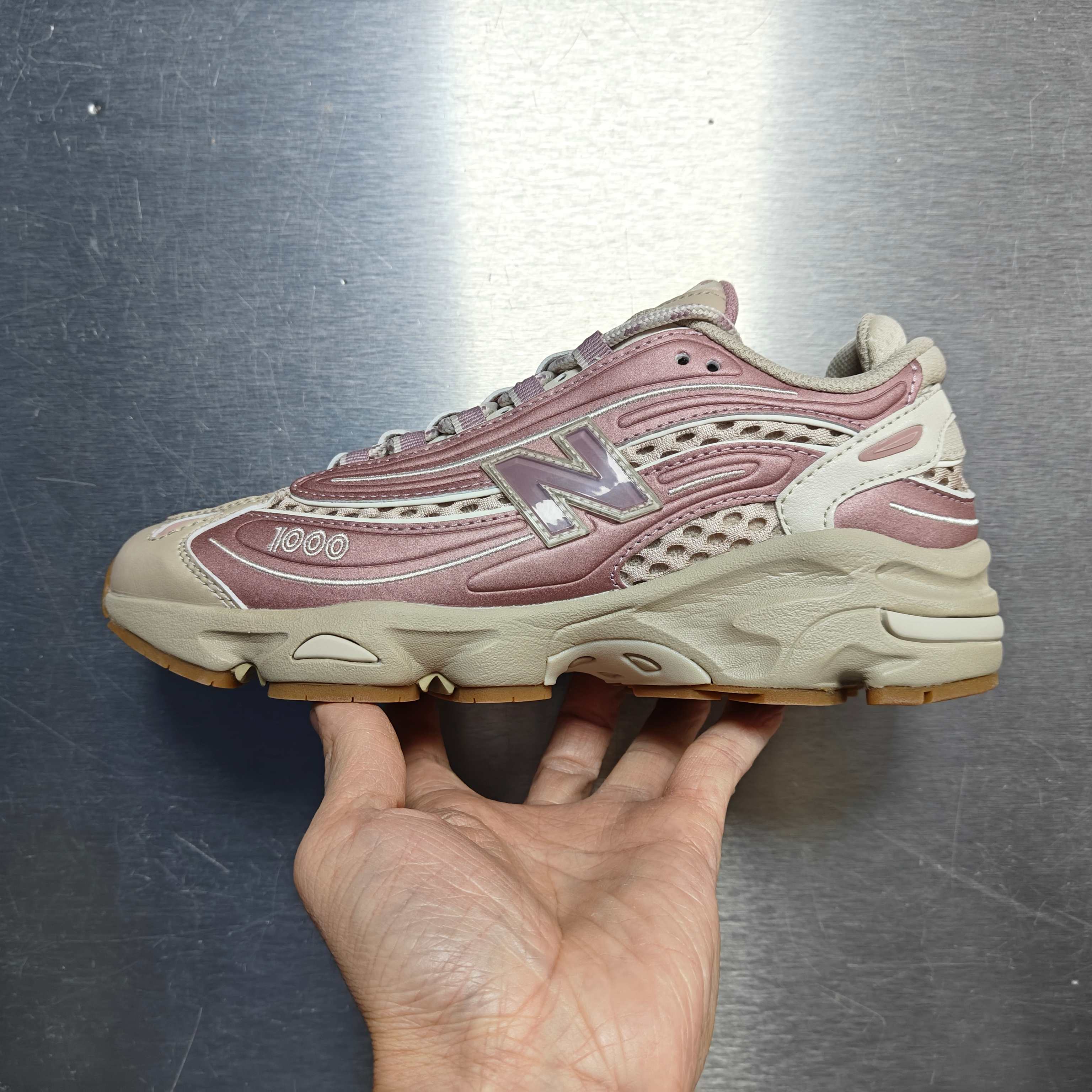 New Balance 1000 Retro Sneakers - Comfortable, Stylish, and Ready to Wear 6 a1735115426479 5167