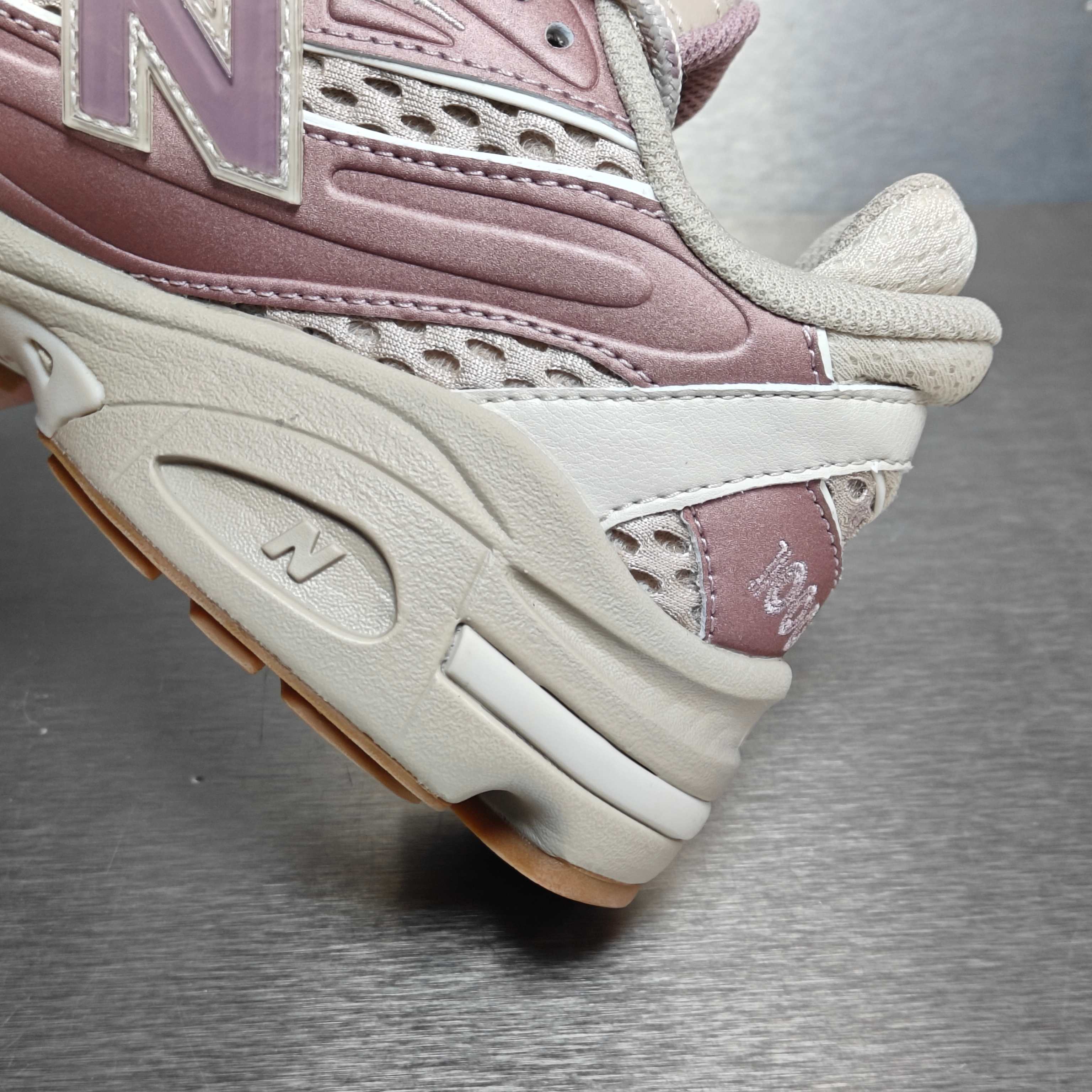 New Balance 1000 Retro Sneakers - Comfortable, Stylish, and Ready to Wear 8 a1735115431915 3737