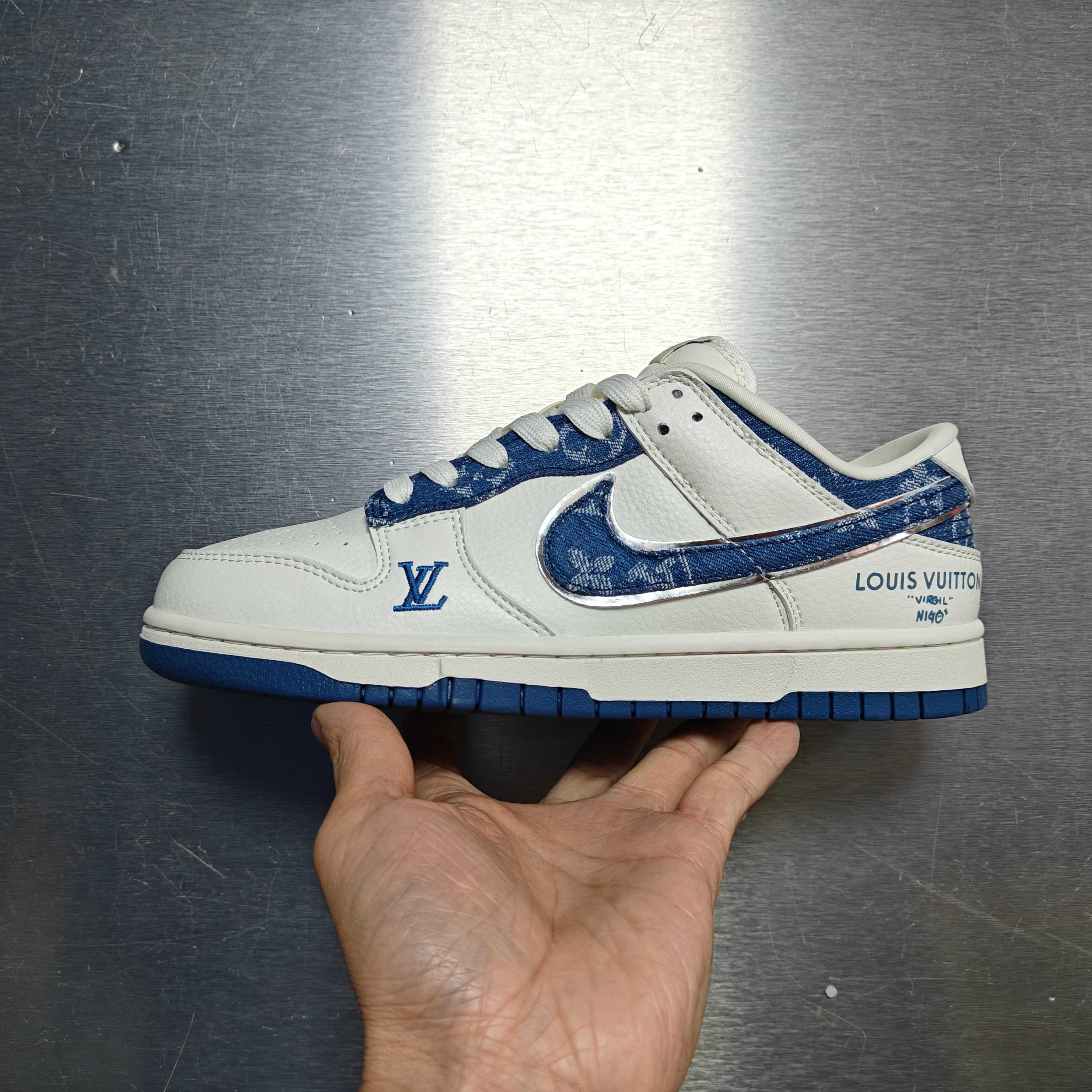 LV Nike SB Dunk Low コラボ デニムブルー スニーカー