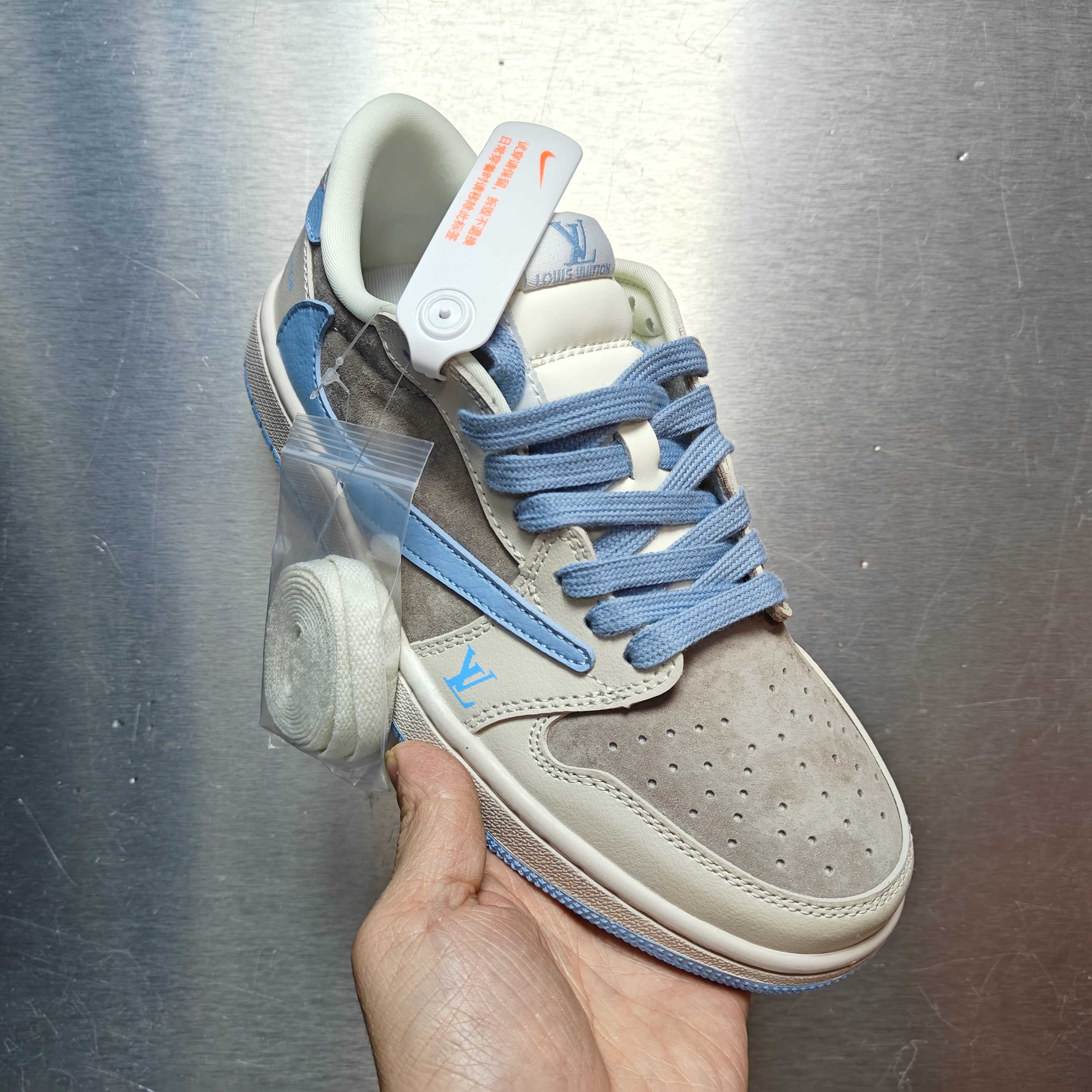 ナイキ SB ダンク ロー スニーカー 創造的 カスタムカラー