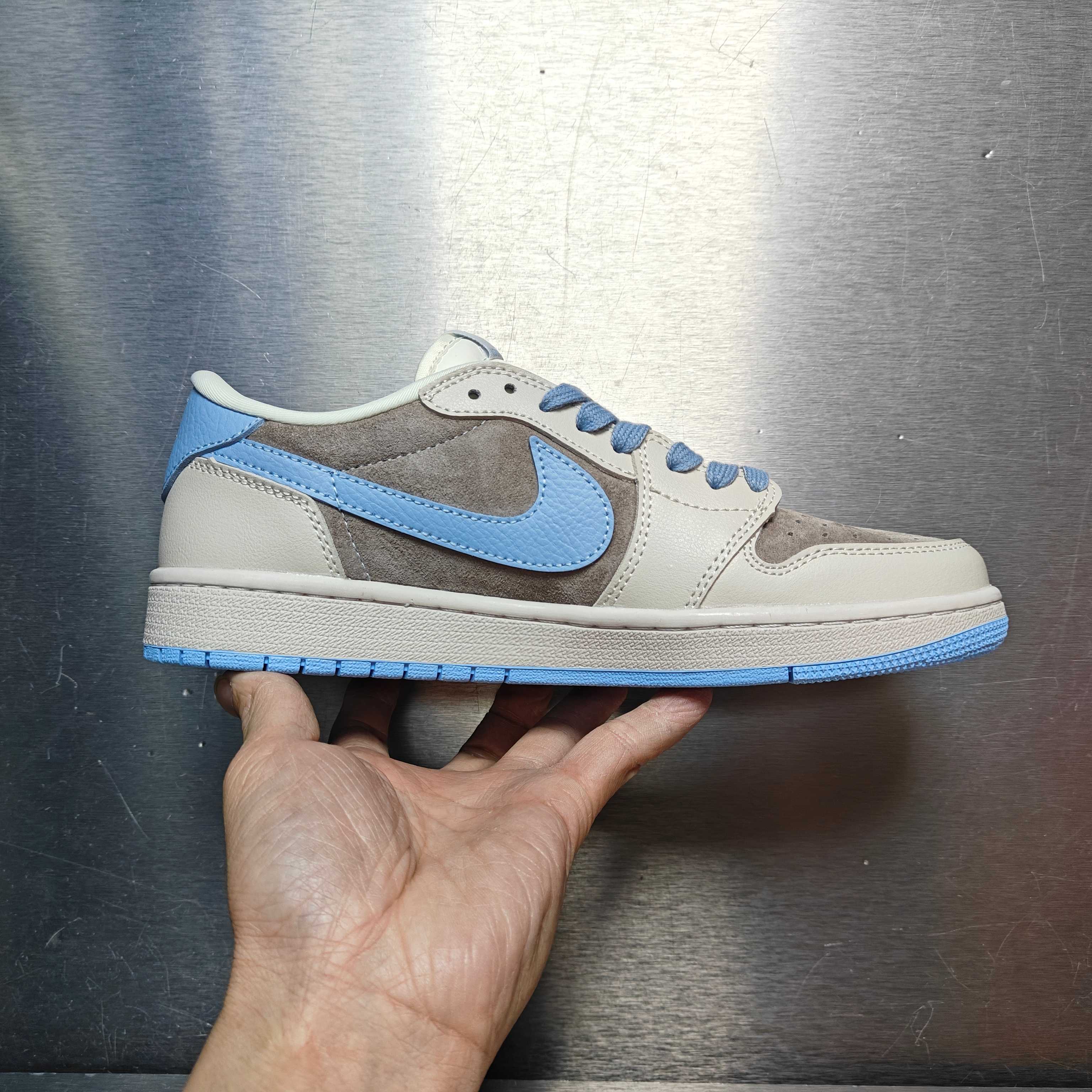 ナイキ SB ダンク ロー スニーカー 創造的 カスタムカラー