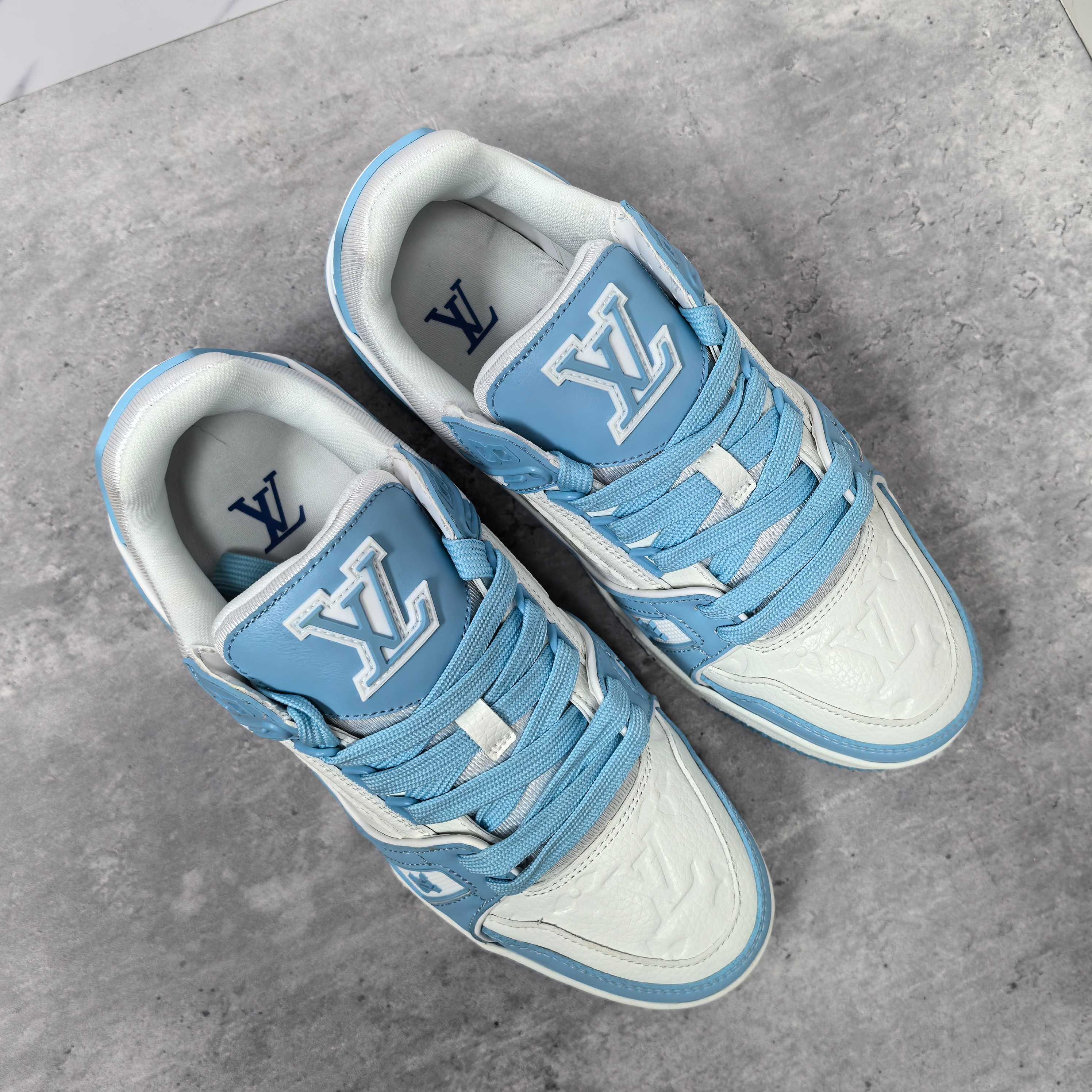 LOUIS VUITTON Trainer 牛皮低帮ファッションシューズ 男女兼用