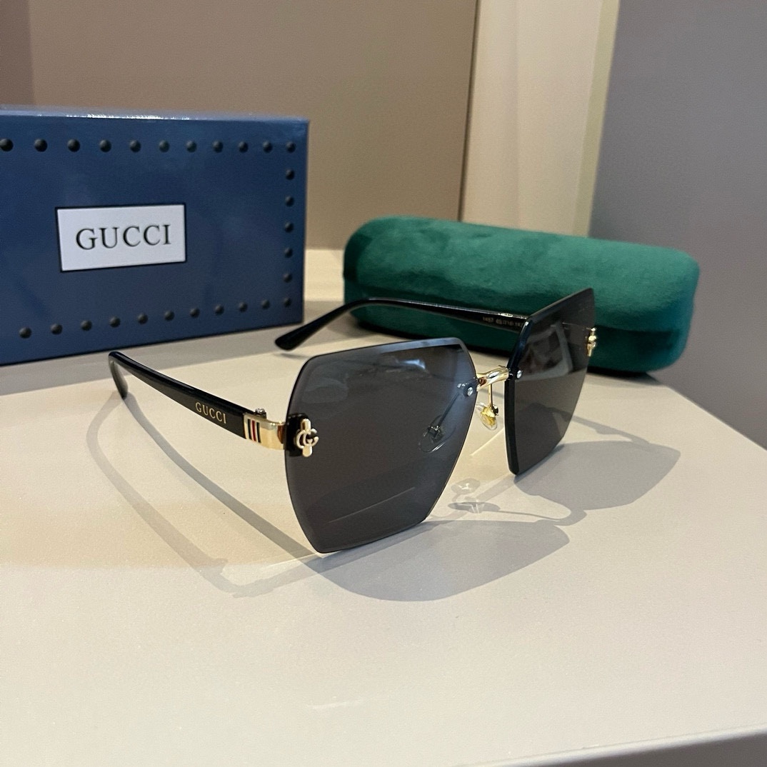 Replika 1: 1
 Gucci Okulary przeciwsłoneczne Kobiety Vintage