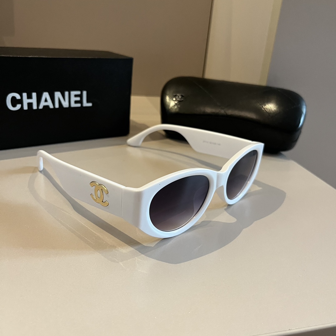 Chanel Okulary przeciwsłoneczne