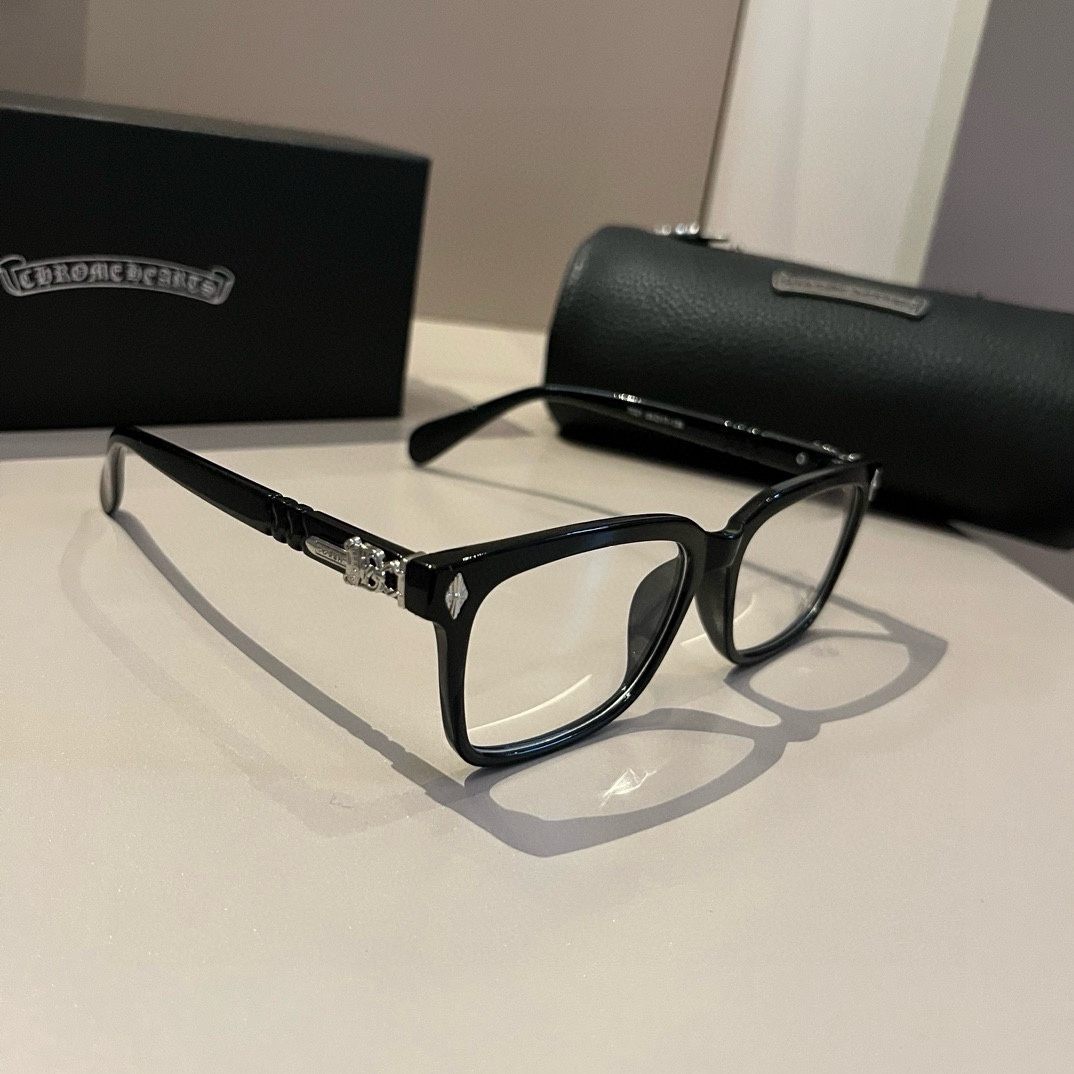 NO:269503,Croxin Optical mirrors for men and women CRANRE HEARNT BONE PRONE III Fashion Croxin brand glasses sunglasses sunglasses, glasses, chrome hearts19860909克罗心 光学镜男女通用 CRANRE HEARNT BONE PRONE III 时尚克罗心品牌眼镜墨镜太阳镜,眼镜,chrome hearts,glasses